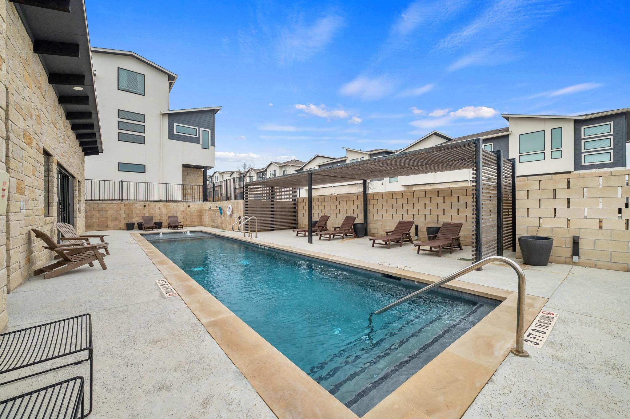2050 Lohmans Spur Road 1404 RD # 1404