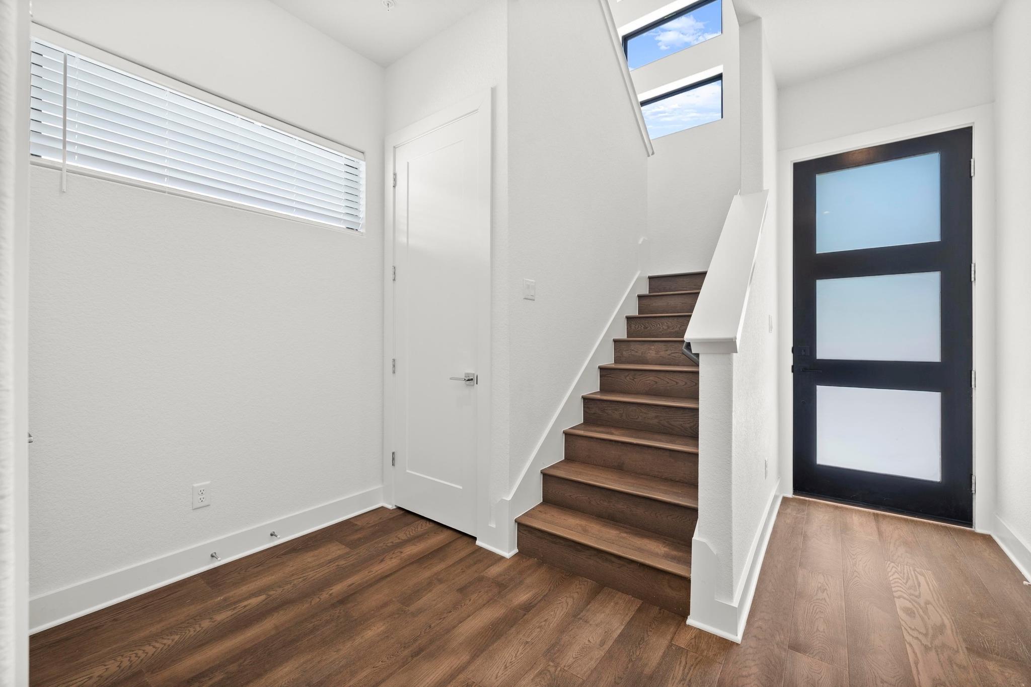 2050 Lohmans Spur Road 1404 RD # 1404