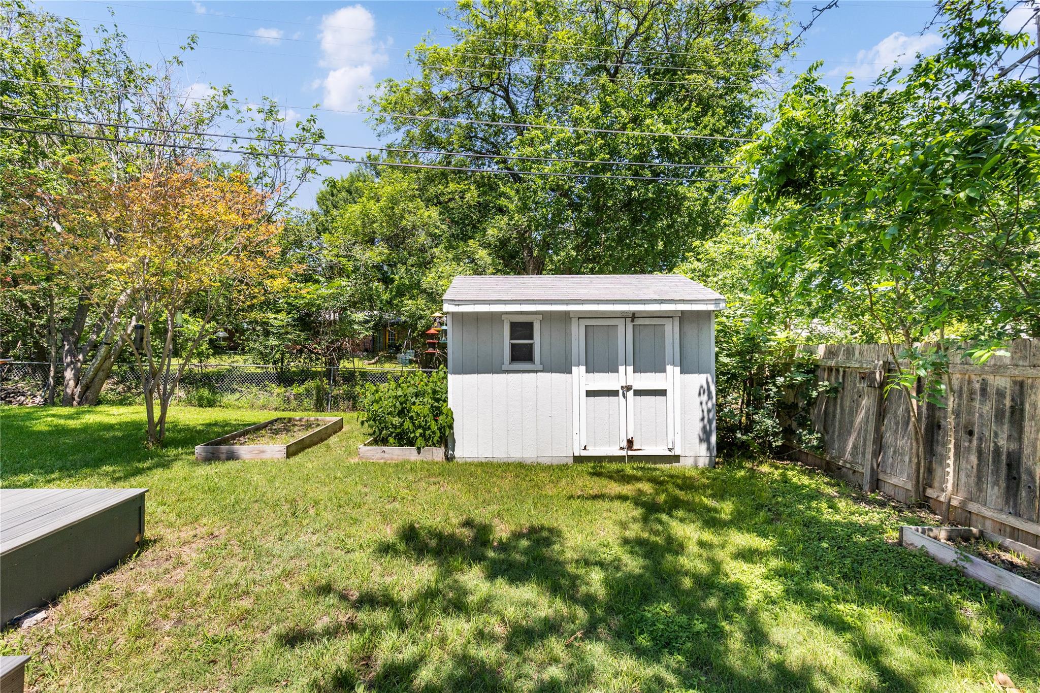 8800 Parkfield DR