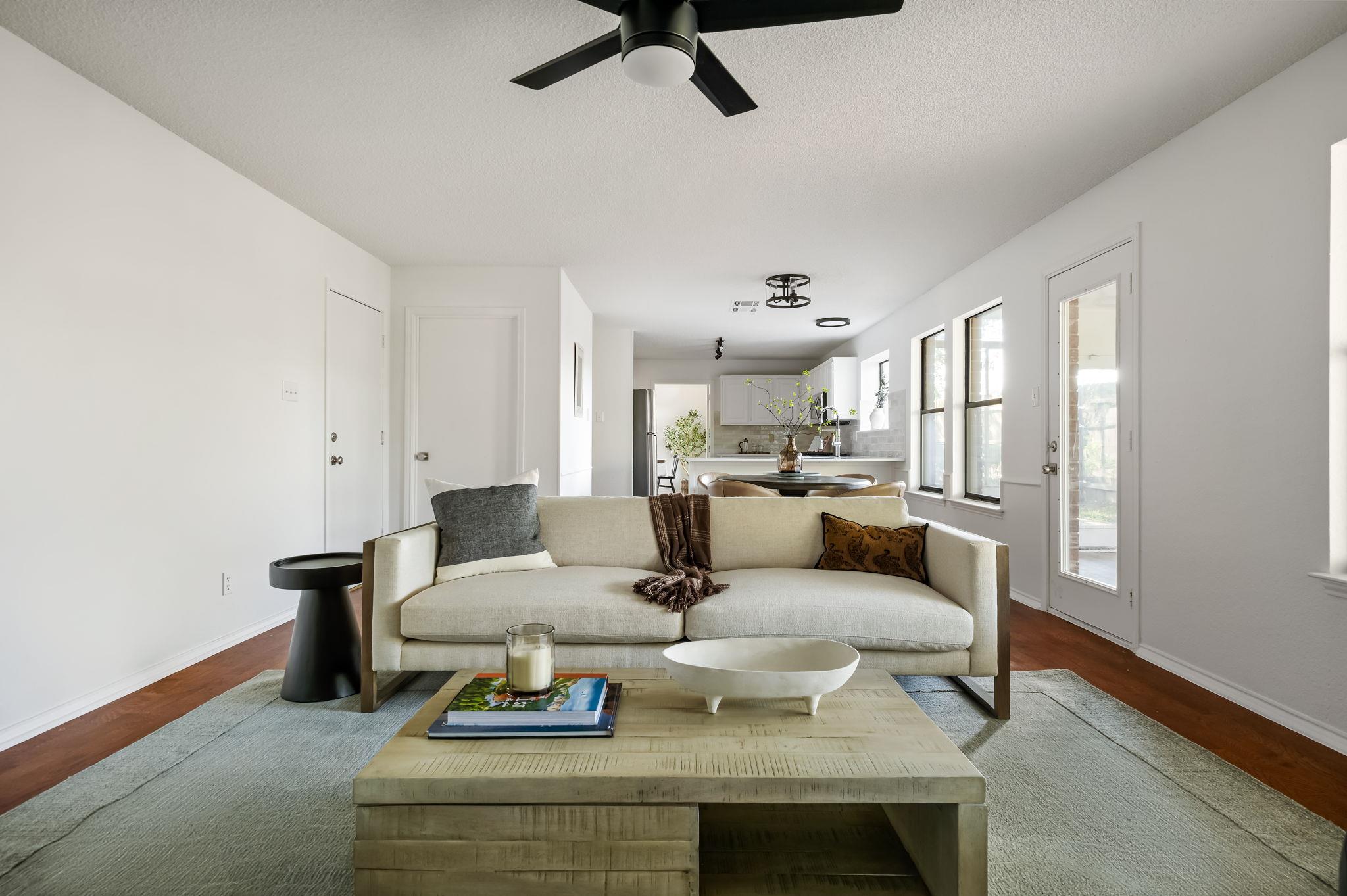 1106 Split Oak CV