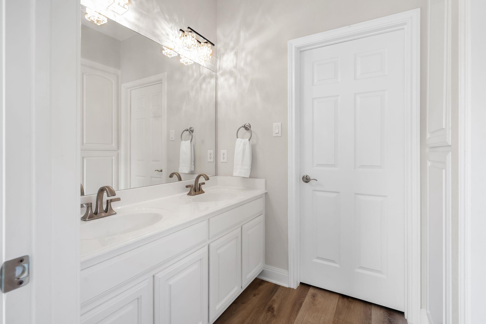 13612 Flat Top Ranch RD, Austin