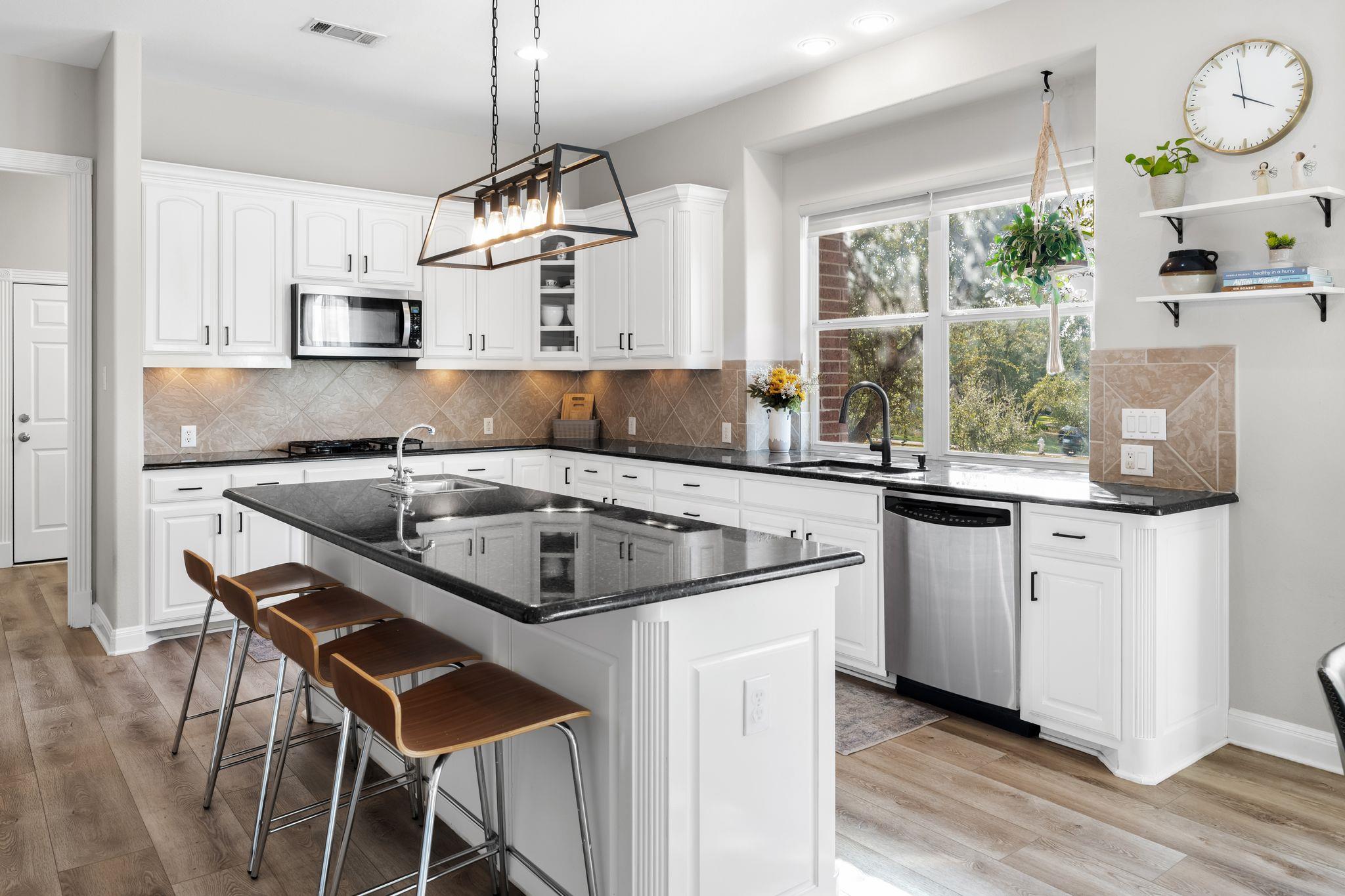 13612 Flat Top Ranch RD, Austin