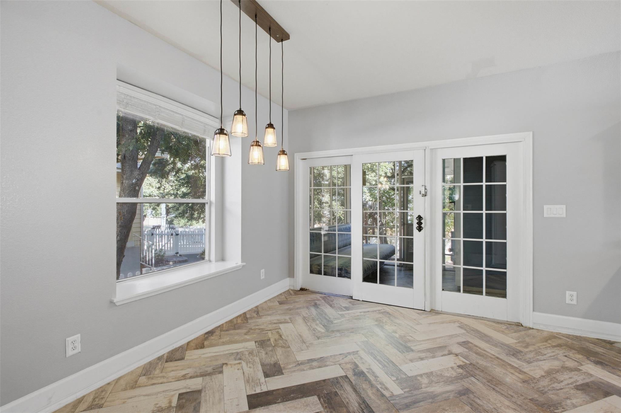 1223 Peyton PL