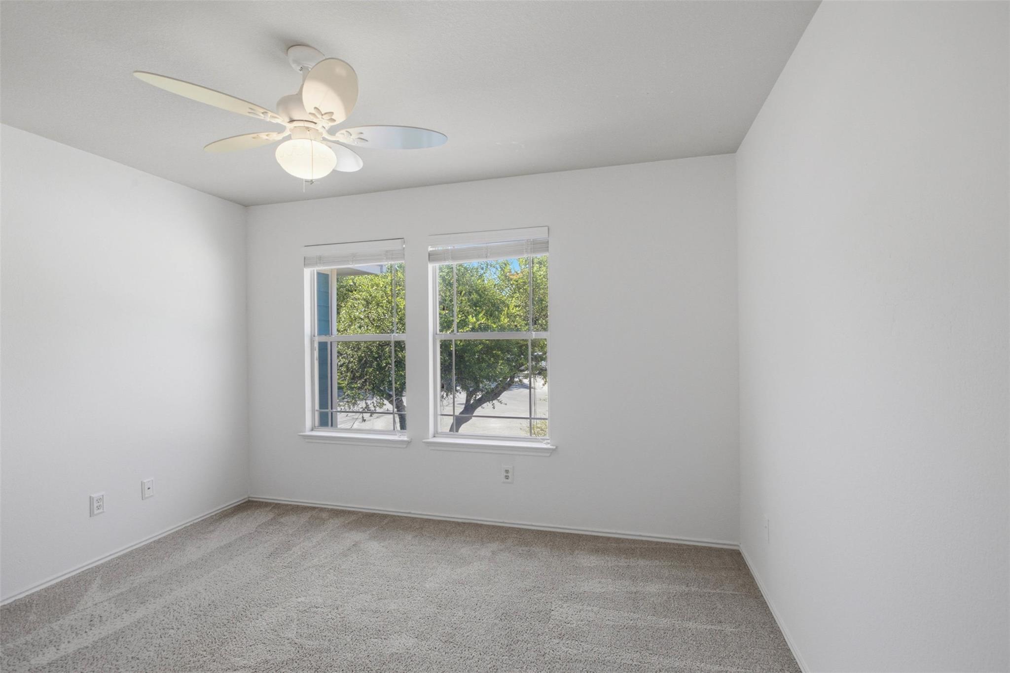 1223 Peyton PL