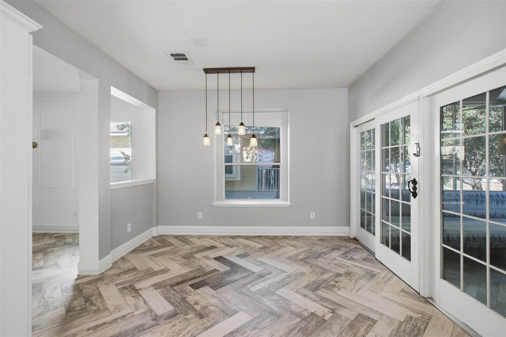 1223 Peyton PL
