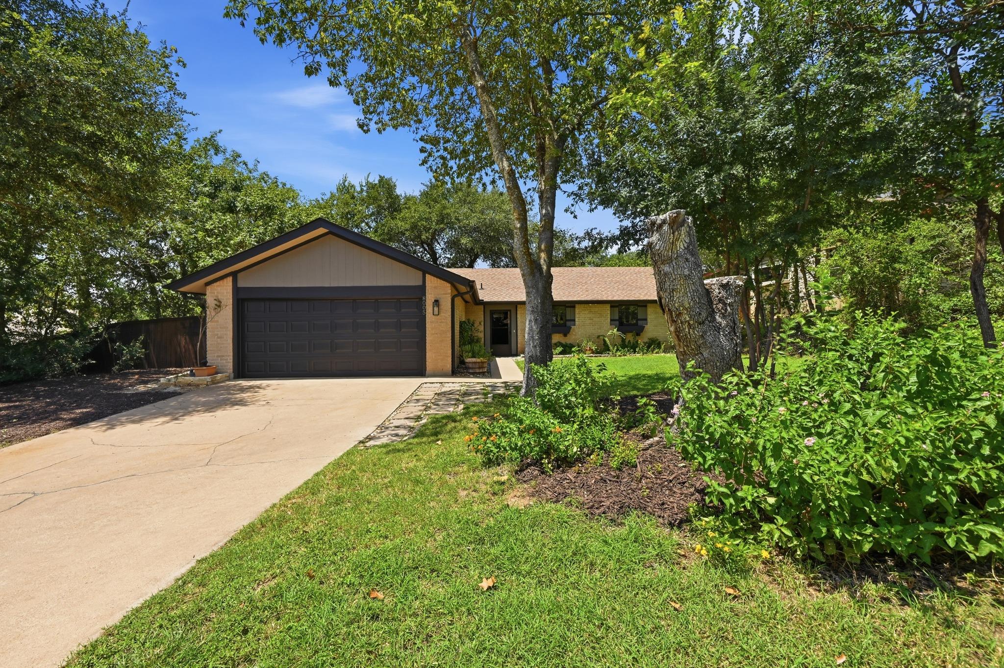 8005 Red Willow DR