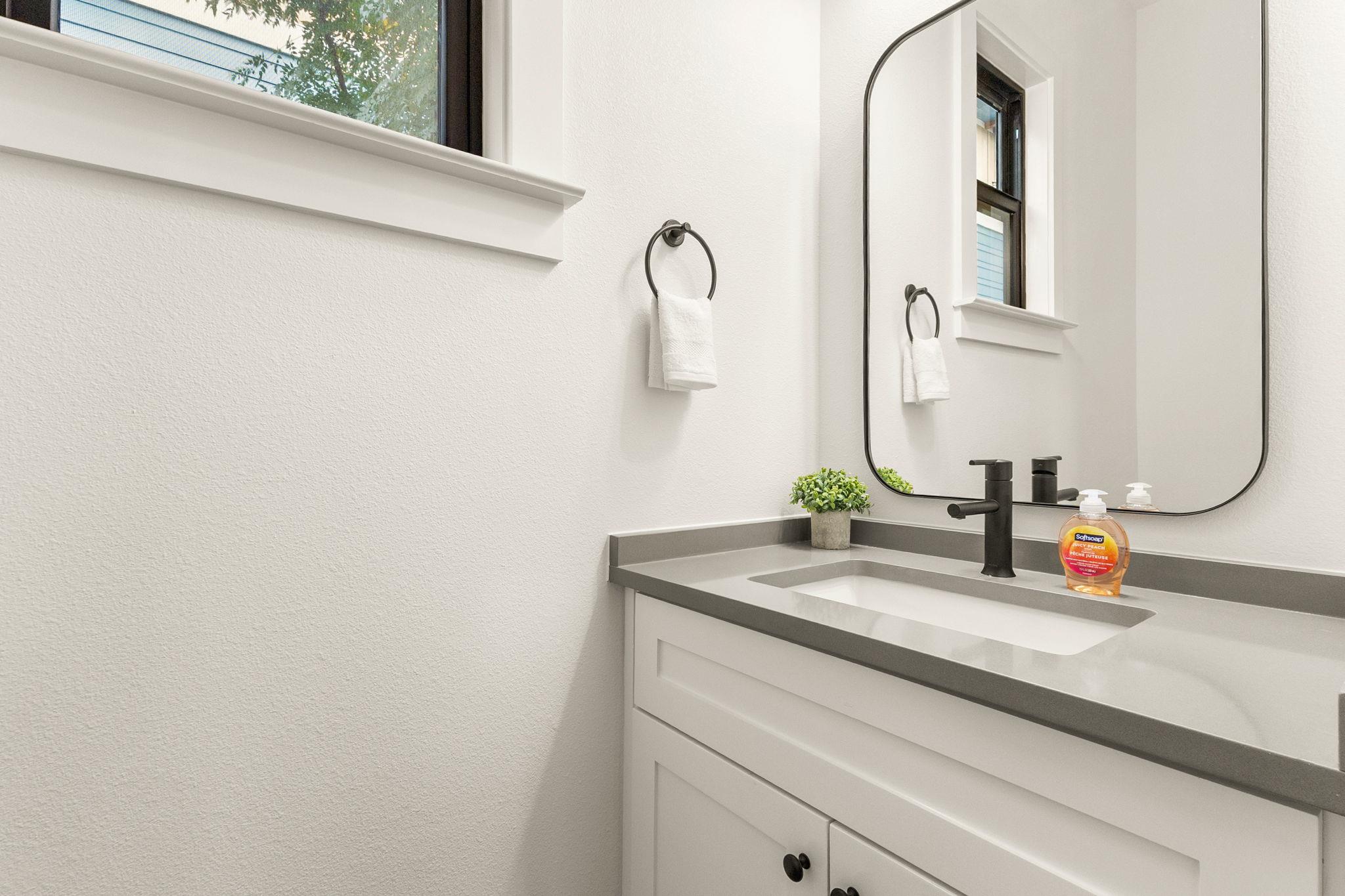 4418 Red River ST # 1