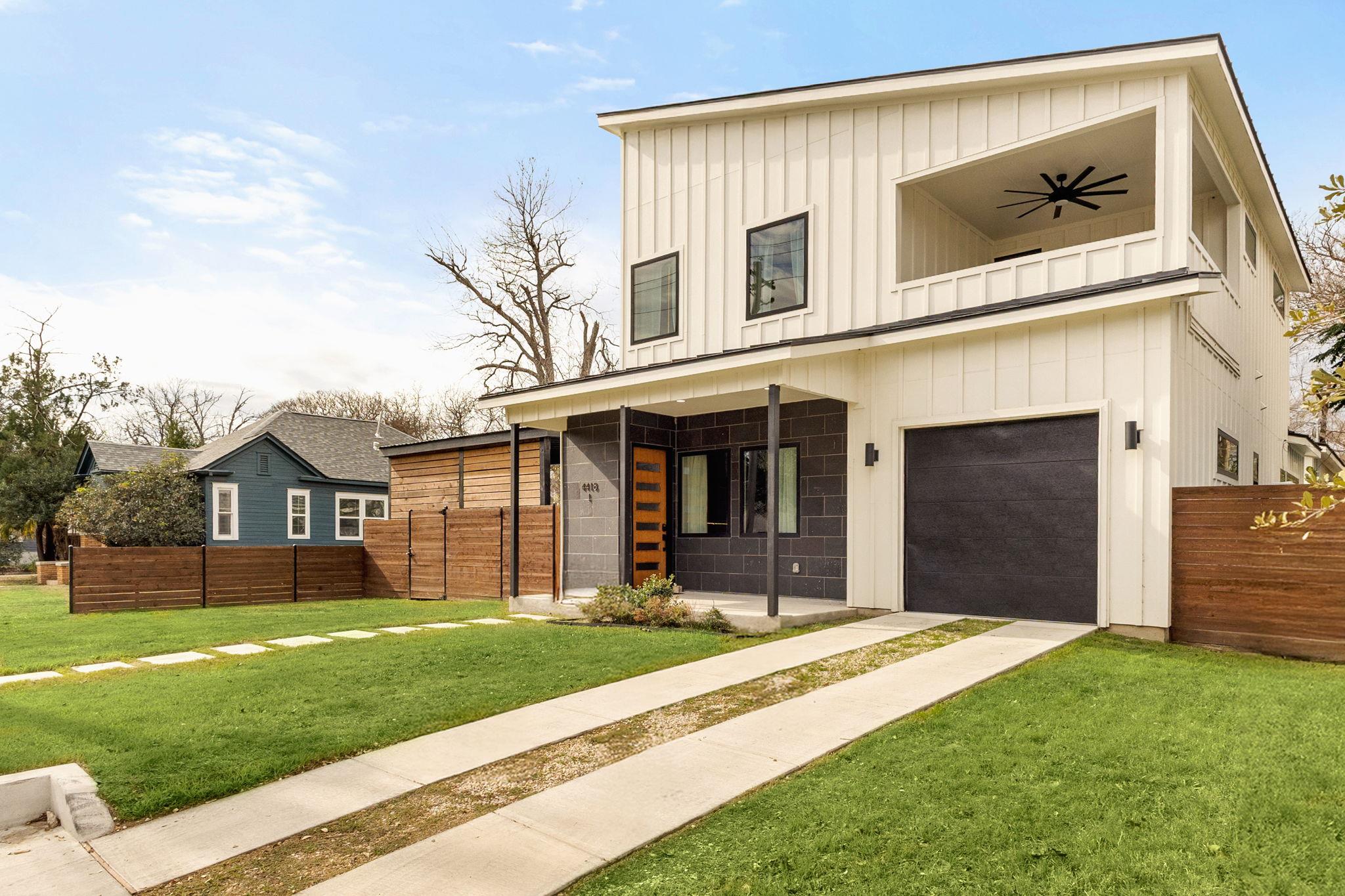 4418 Red River ST # 1