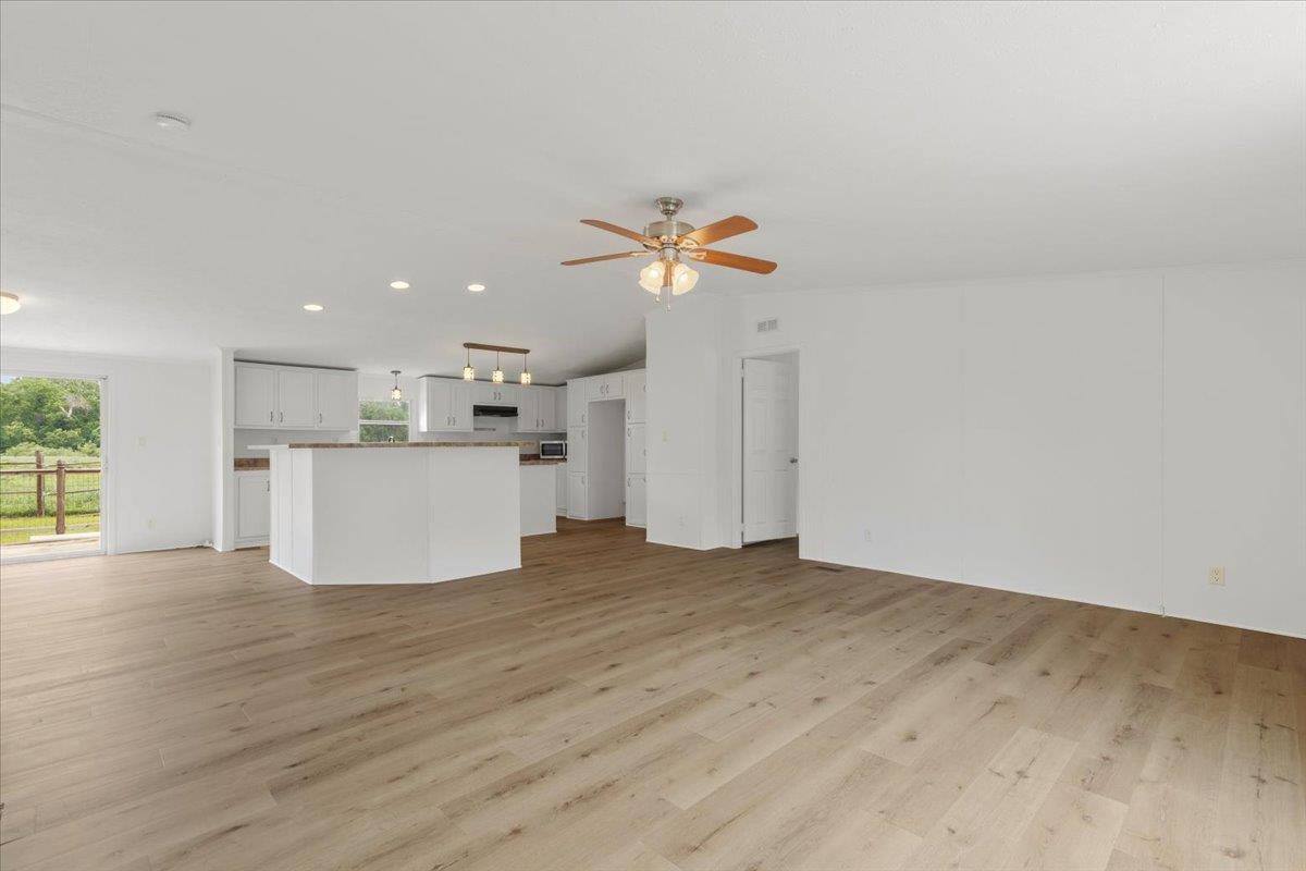 3063 County Road 484