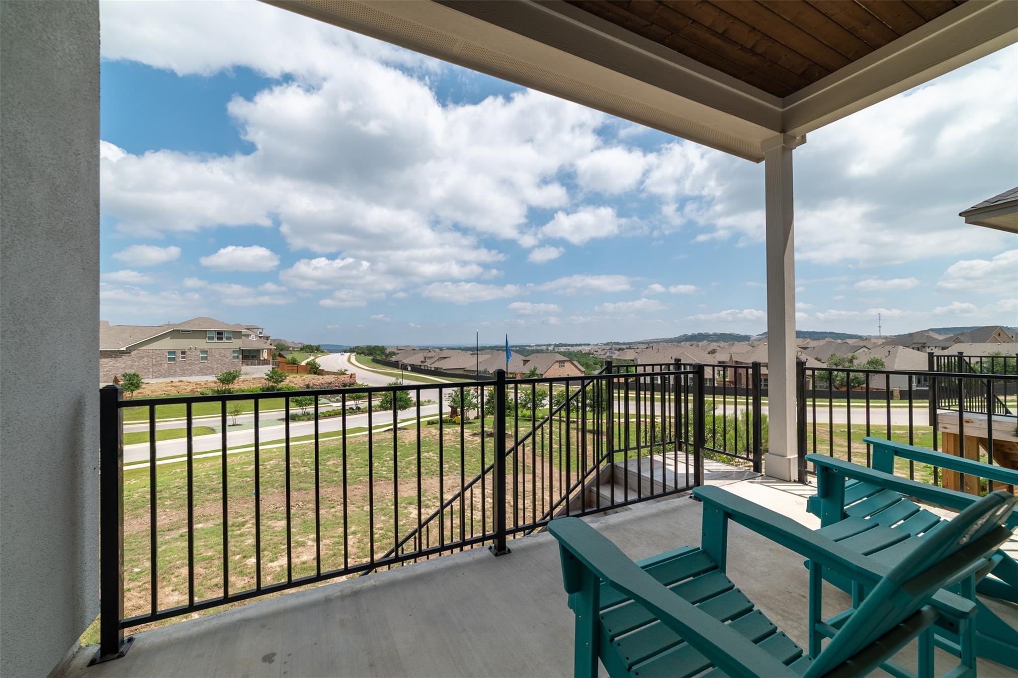 6816 Empresa DR