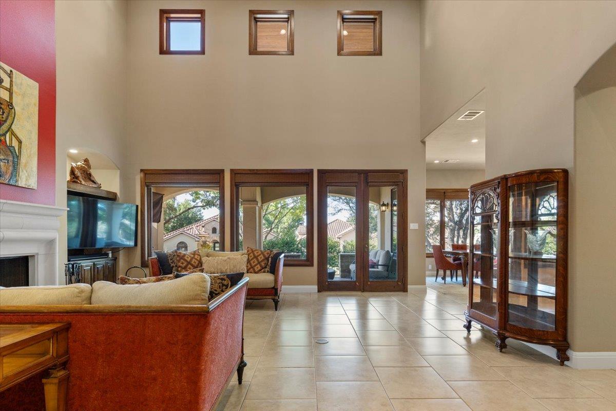 19 San Savio CT, Austin