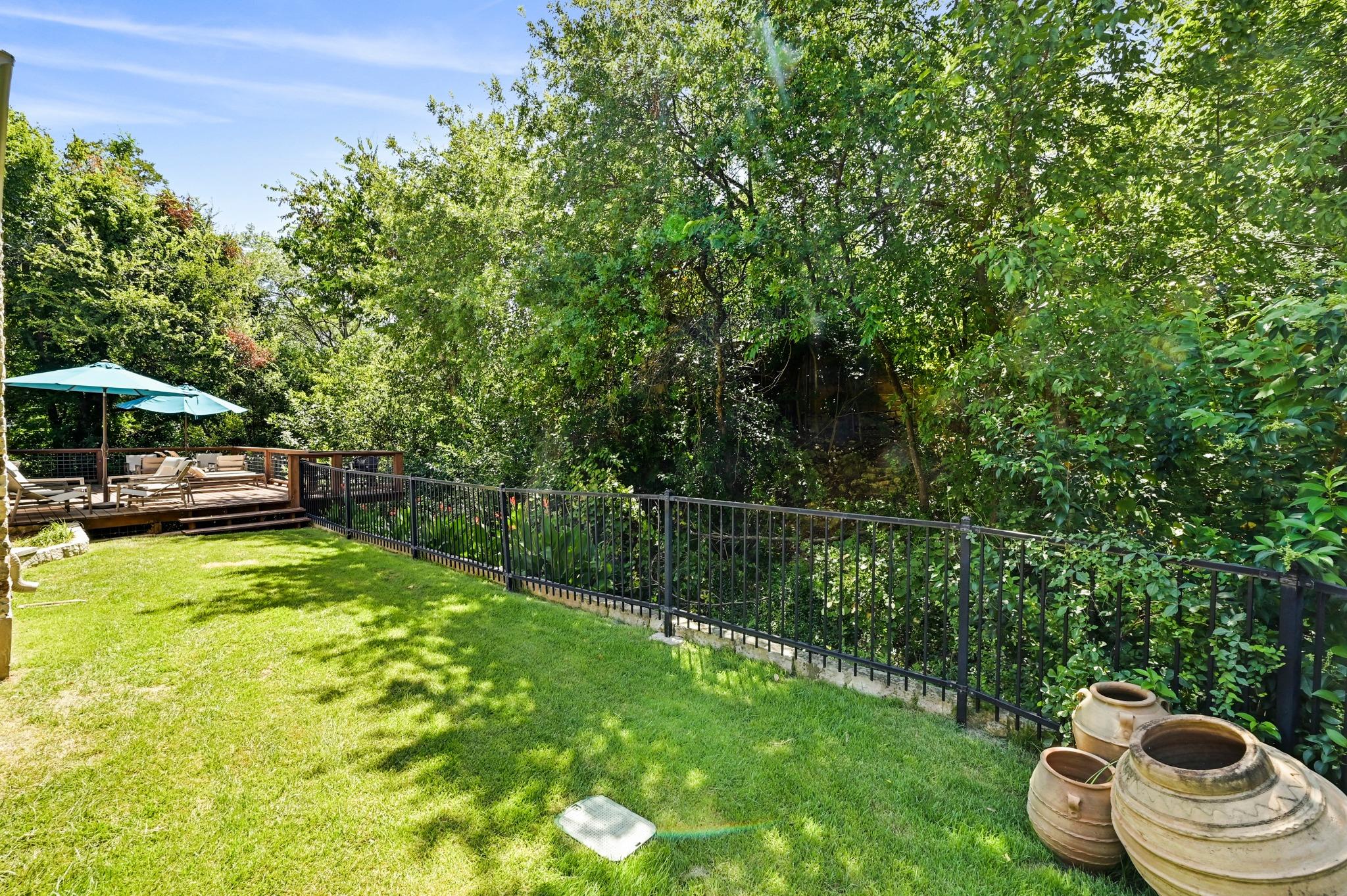 1905 Stoneridge RD