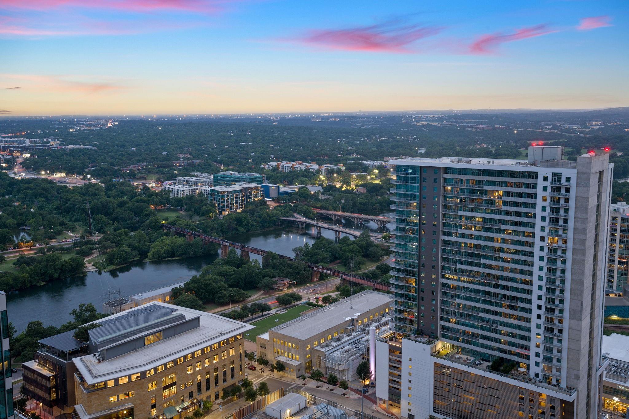 360 Nueces ST # 3608