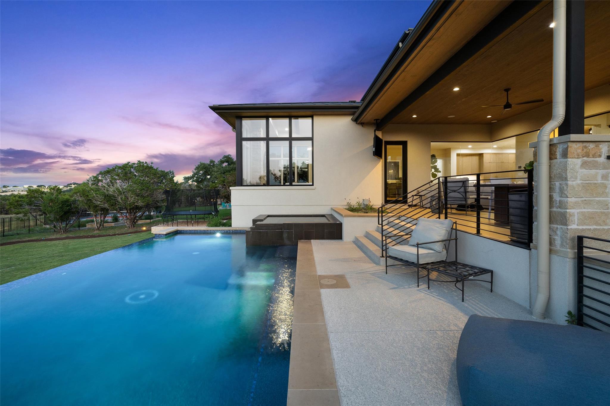 6404 Madrone Tree LN
