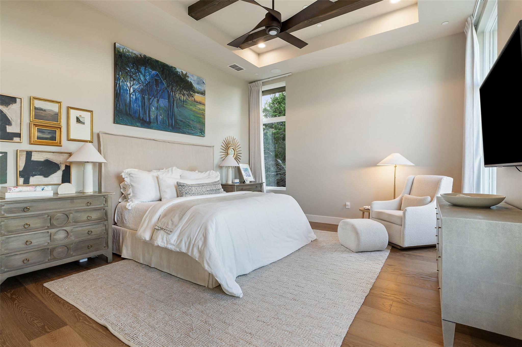 6404 Madrone Tree LN
