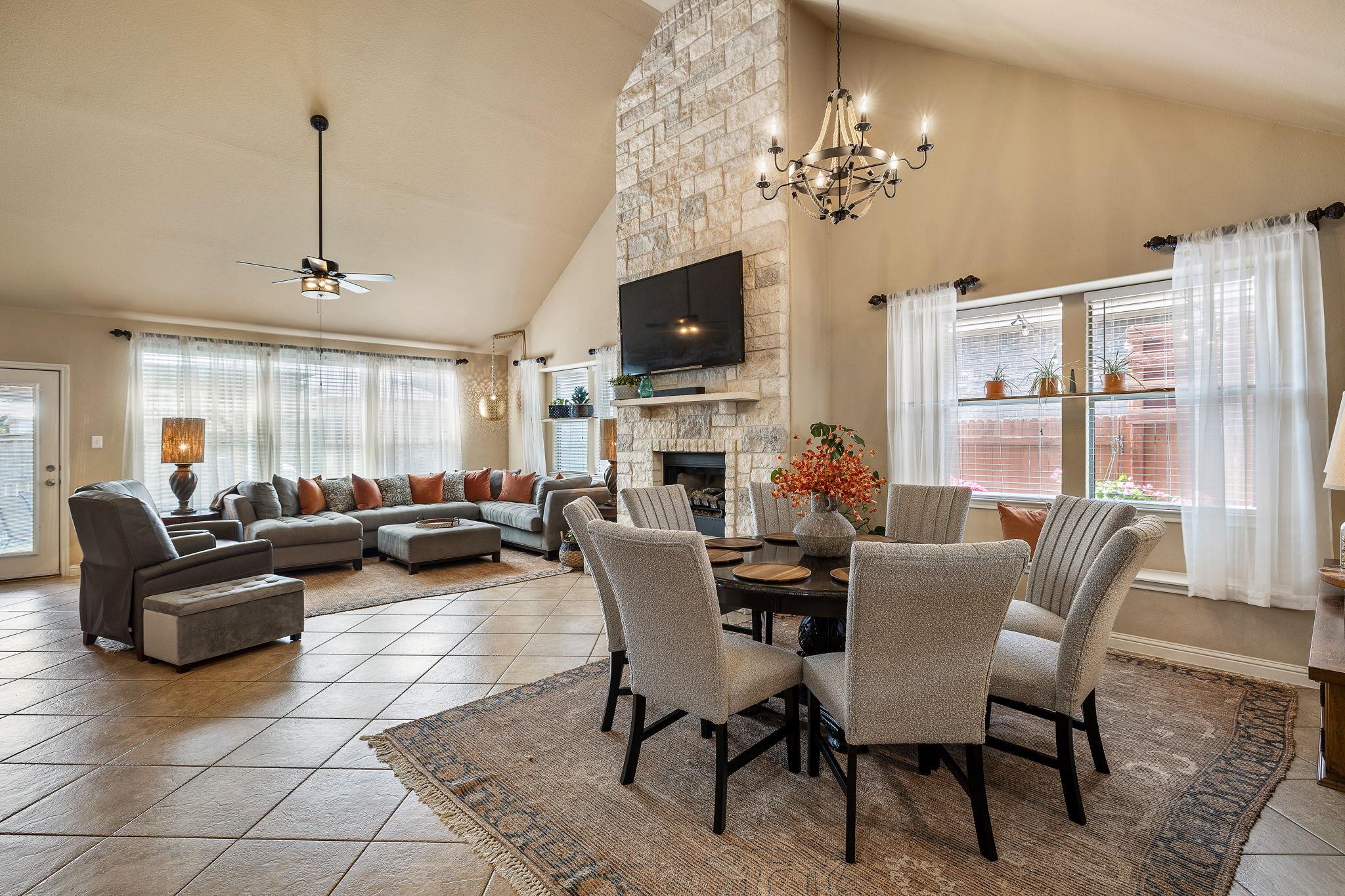 2494 Santa Barbara LOOP, Round Rock