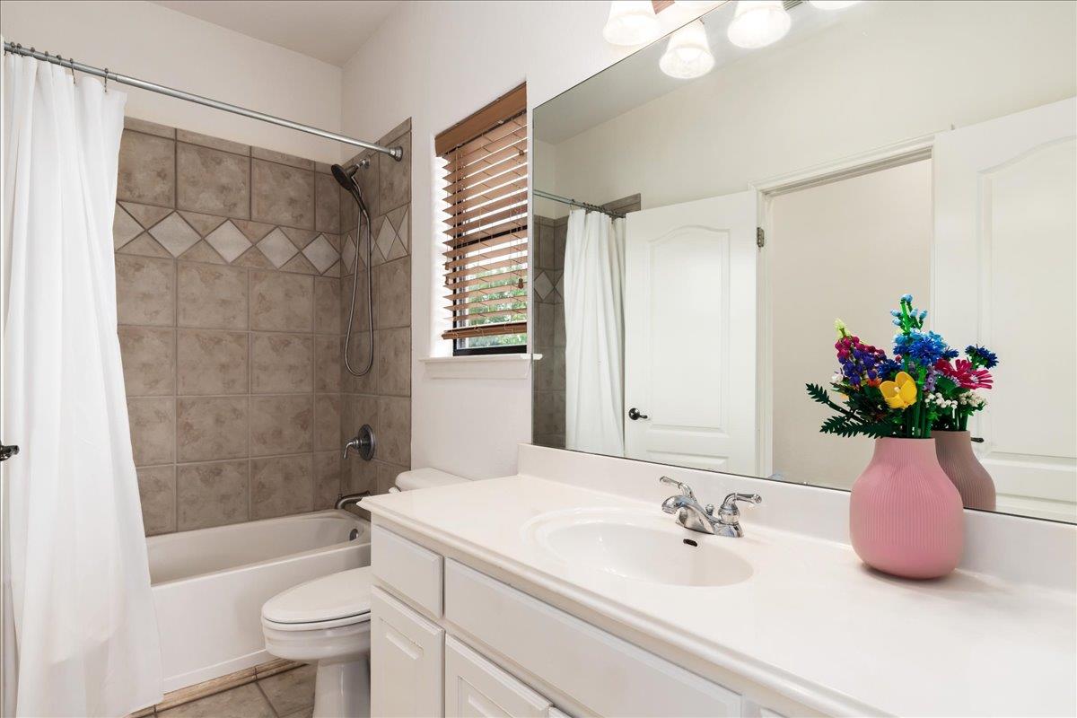 37 Autumn Oaks DR
