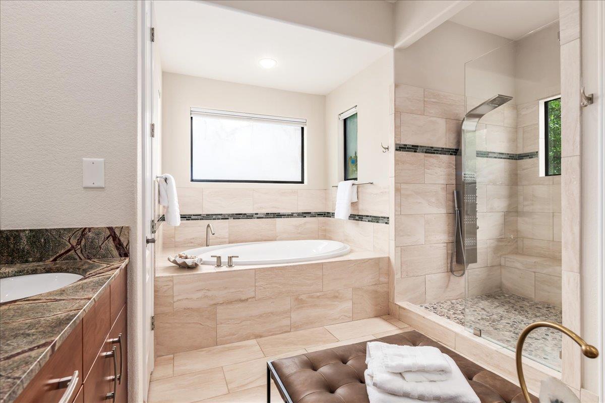 37 Autumn Oaks DR