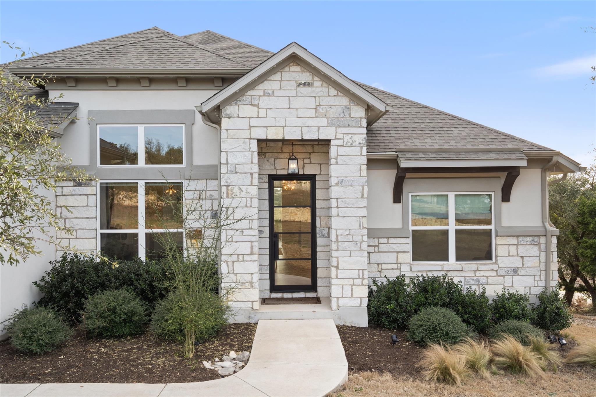 144 Sunny's Halo CT