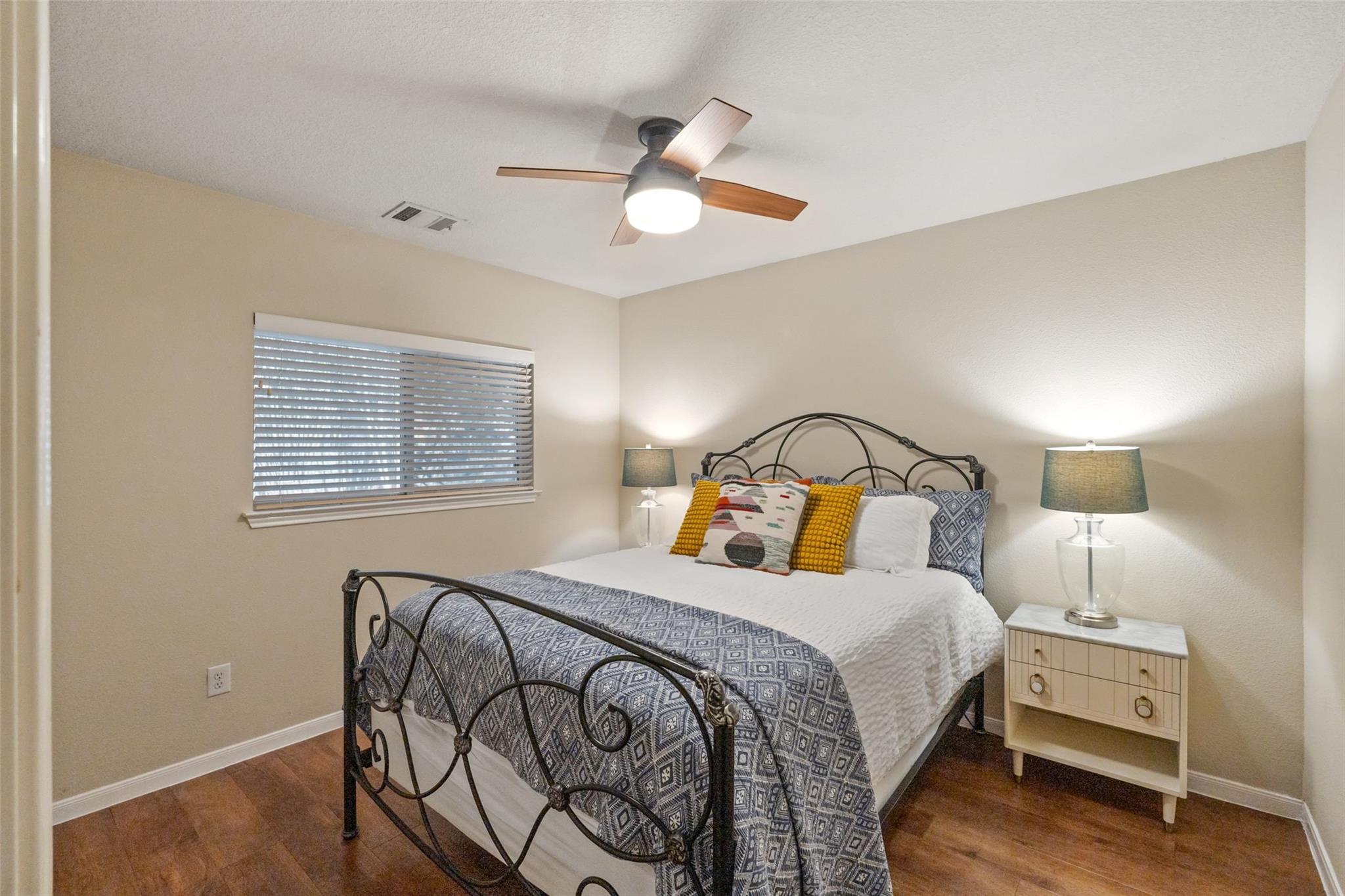 11016 Amaranth LN