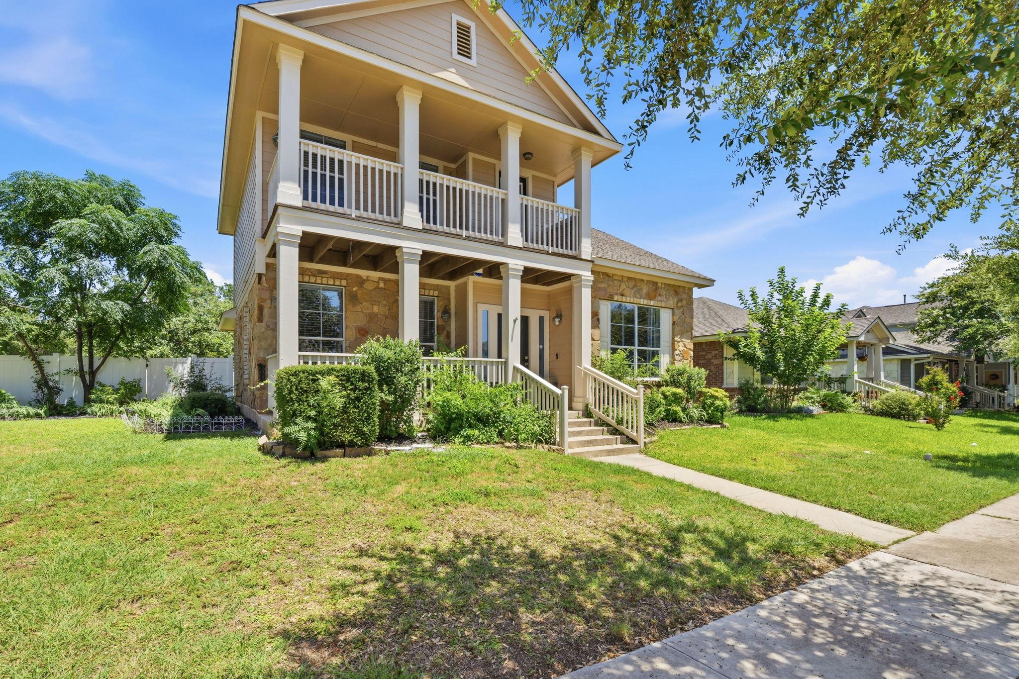 601 Brazos Bend DR
