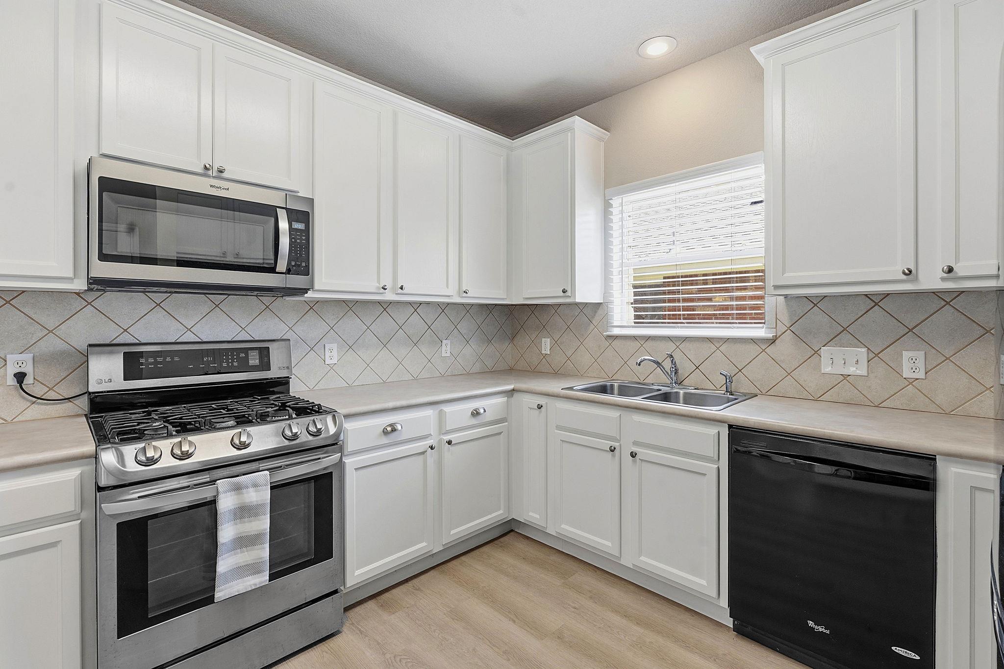 601 Brazos Bend DR