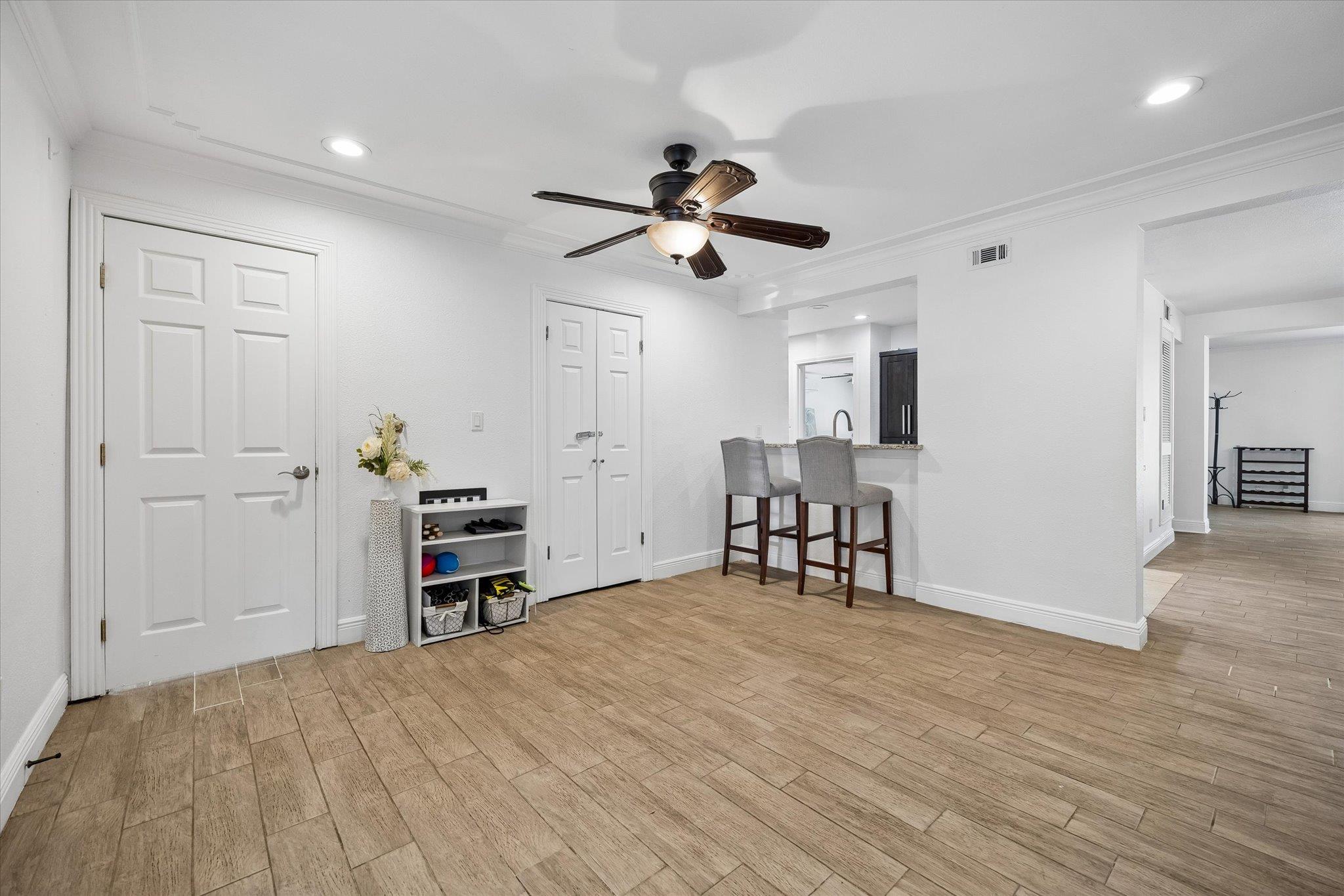 411 Ramble LN