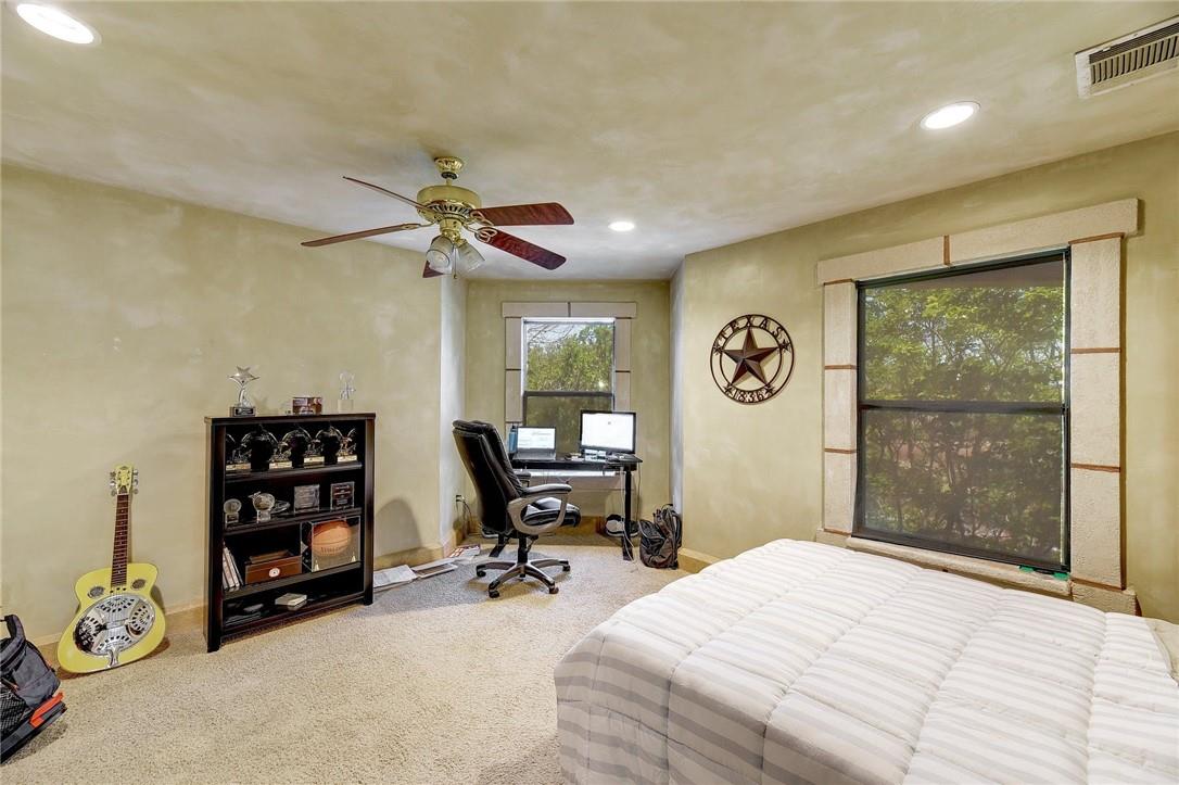 1712 Lakeshore DR # B