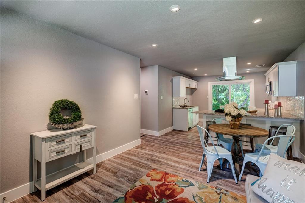 2321 Lakehurst DR