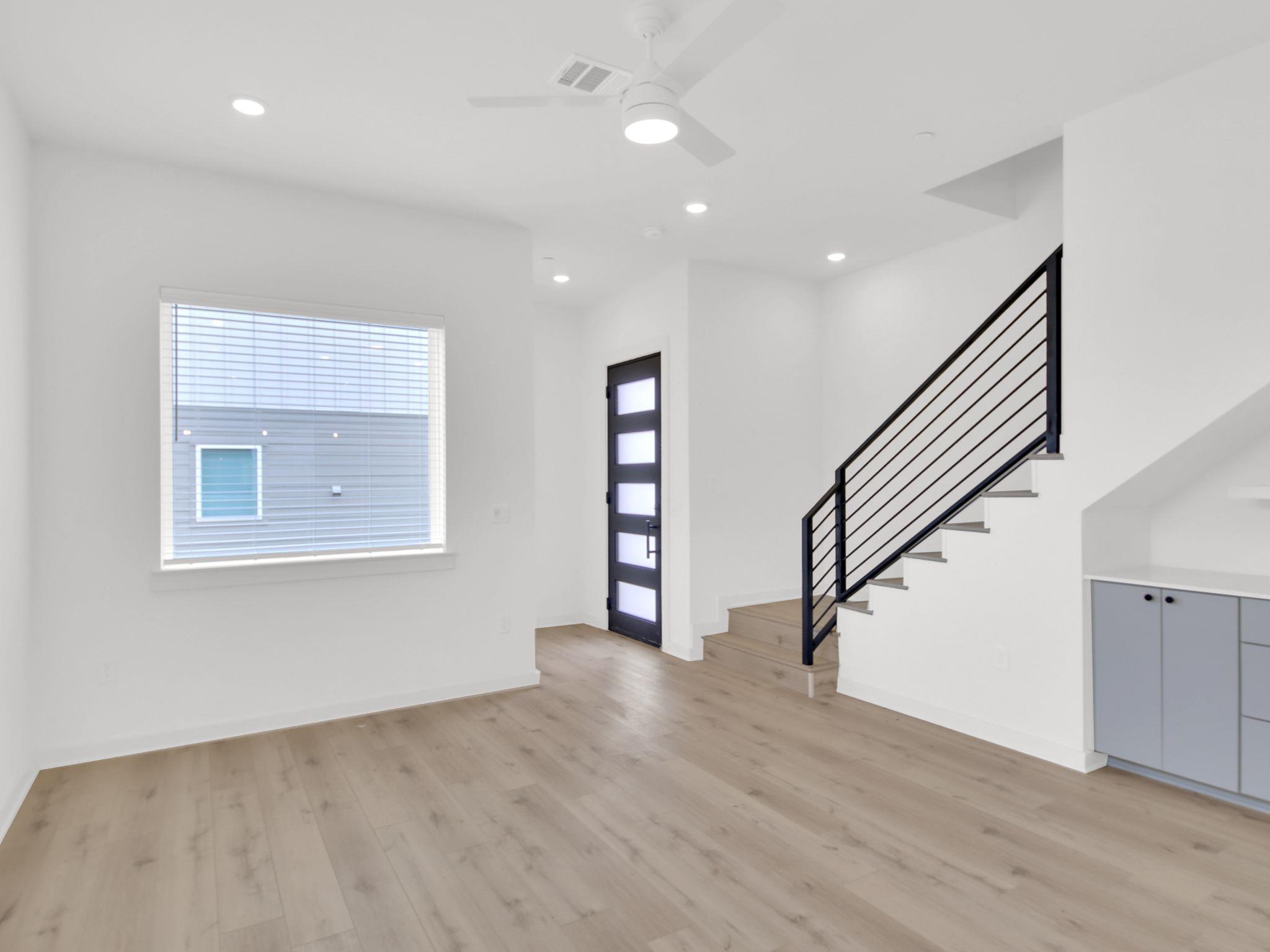 7208 Providence Ave # 3