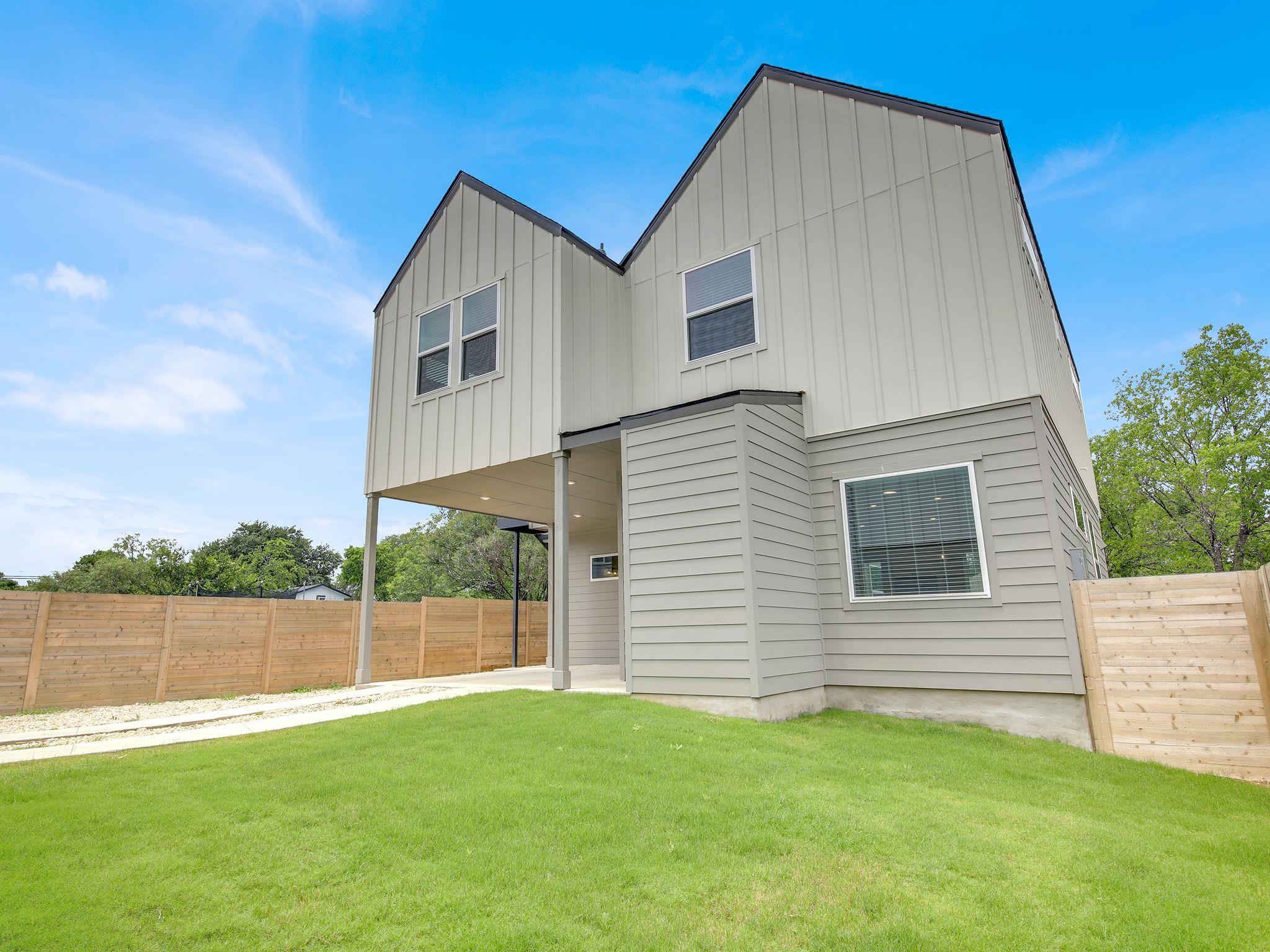 7208 Providence Ave # 3