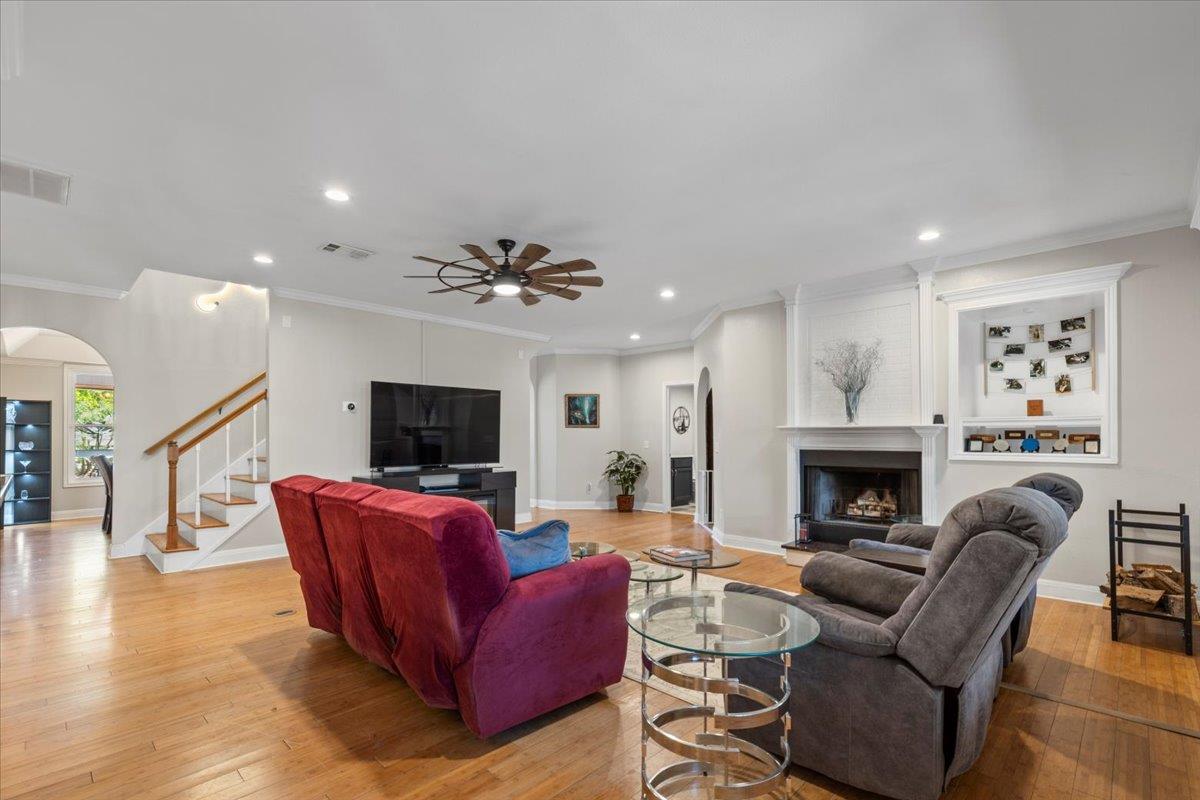 550 League Line RD