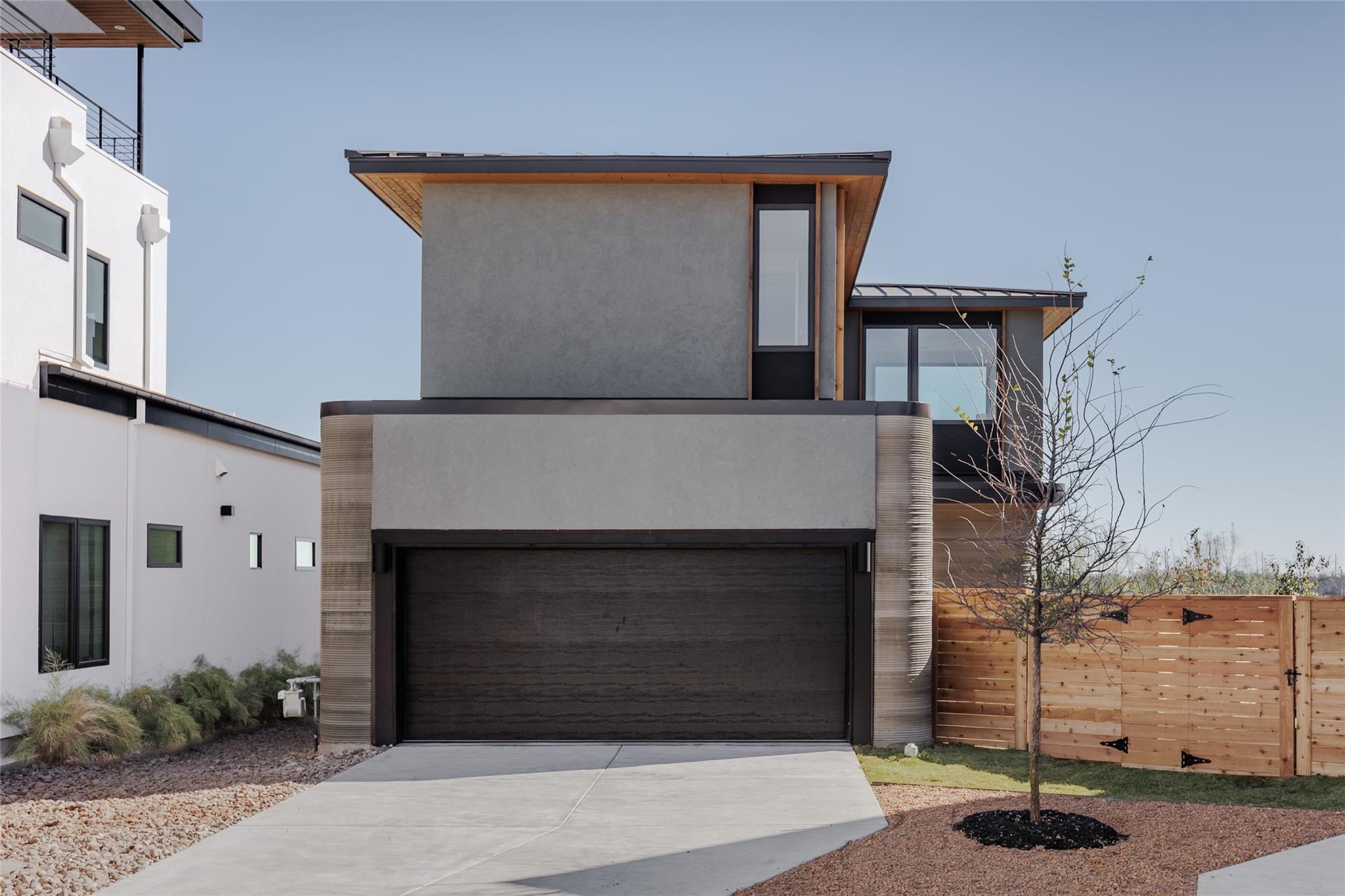 3600 Tom Miller ST # 2