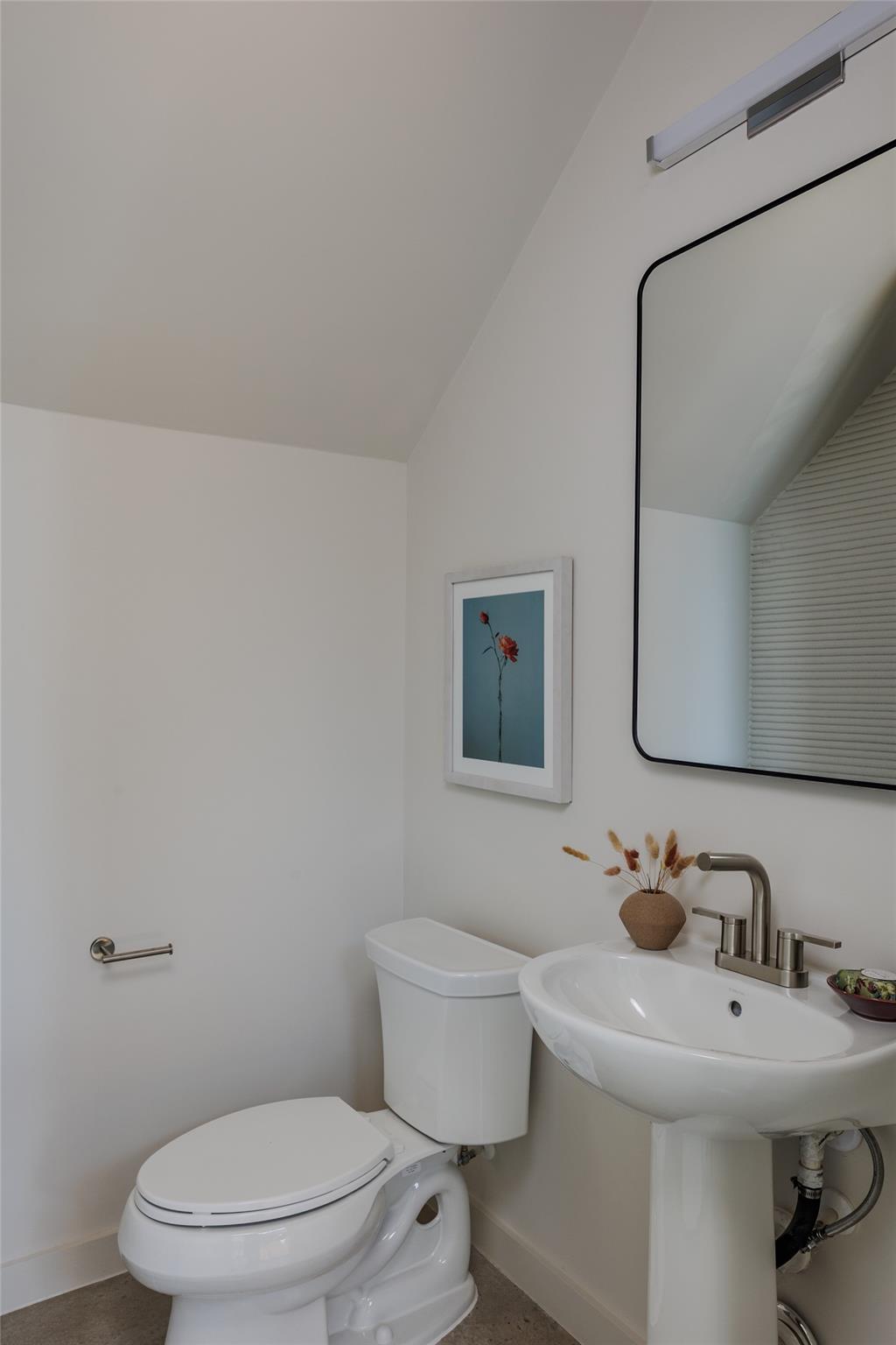 3600 Tom Miller ST # 2