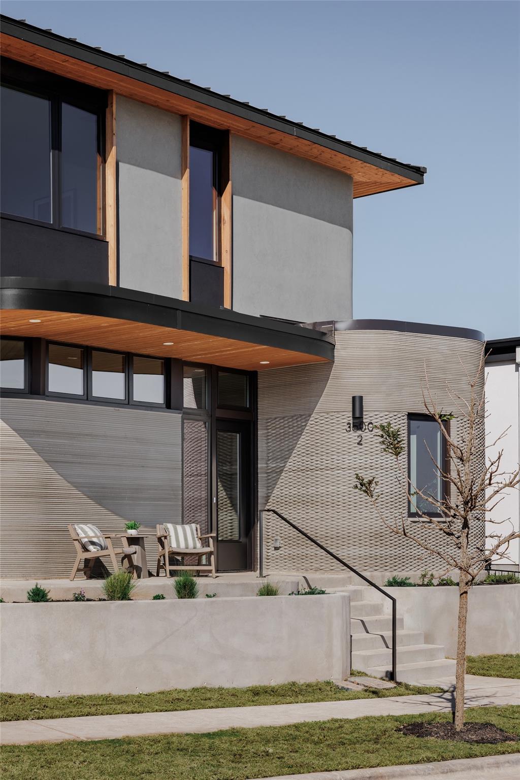 3600 Tom Miller ST # 2