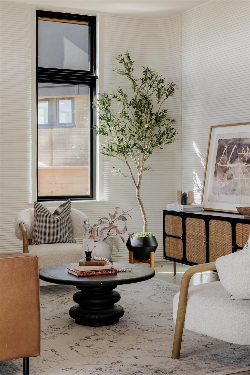 3600 Tom Miller ST # 2