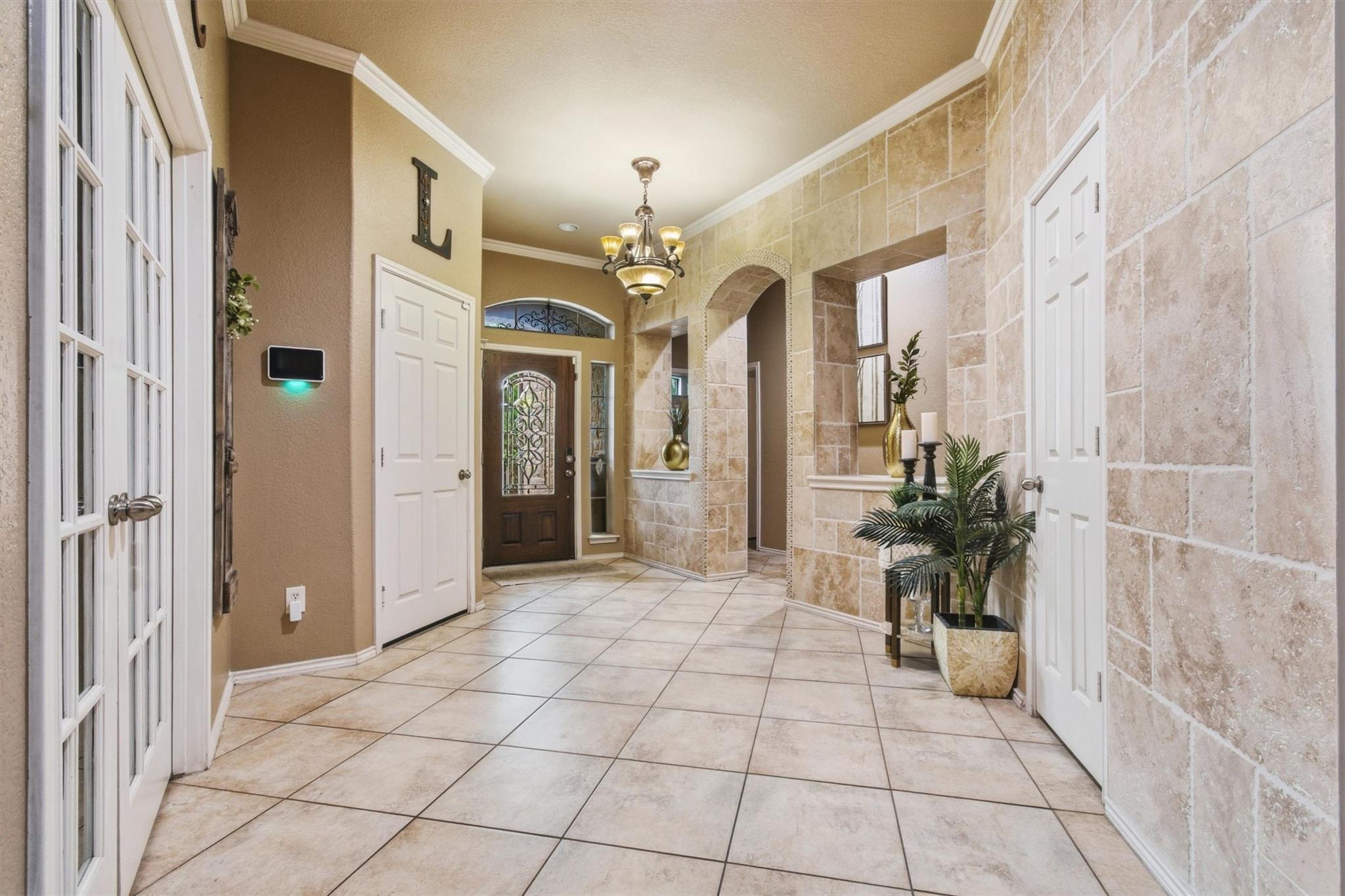 377 Verano DR