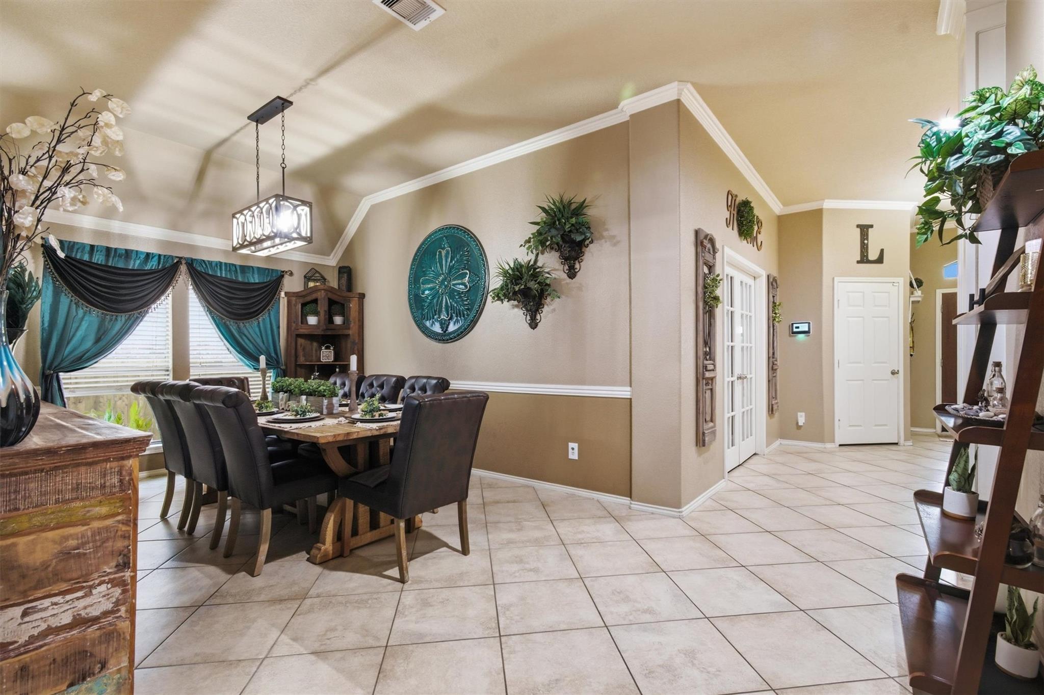 377 Verano DR