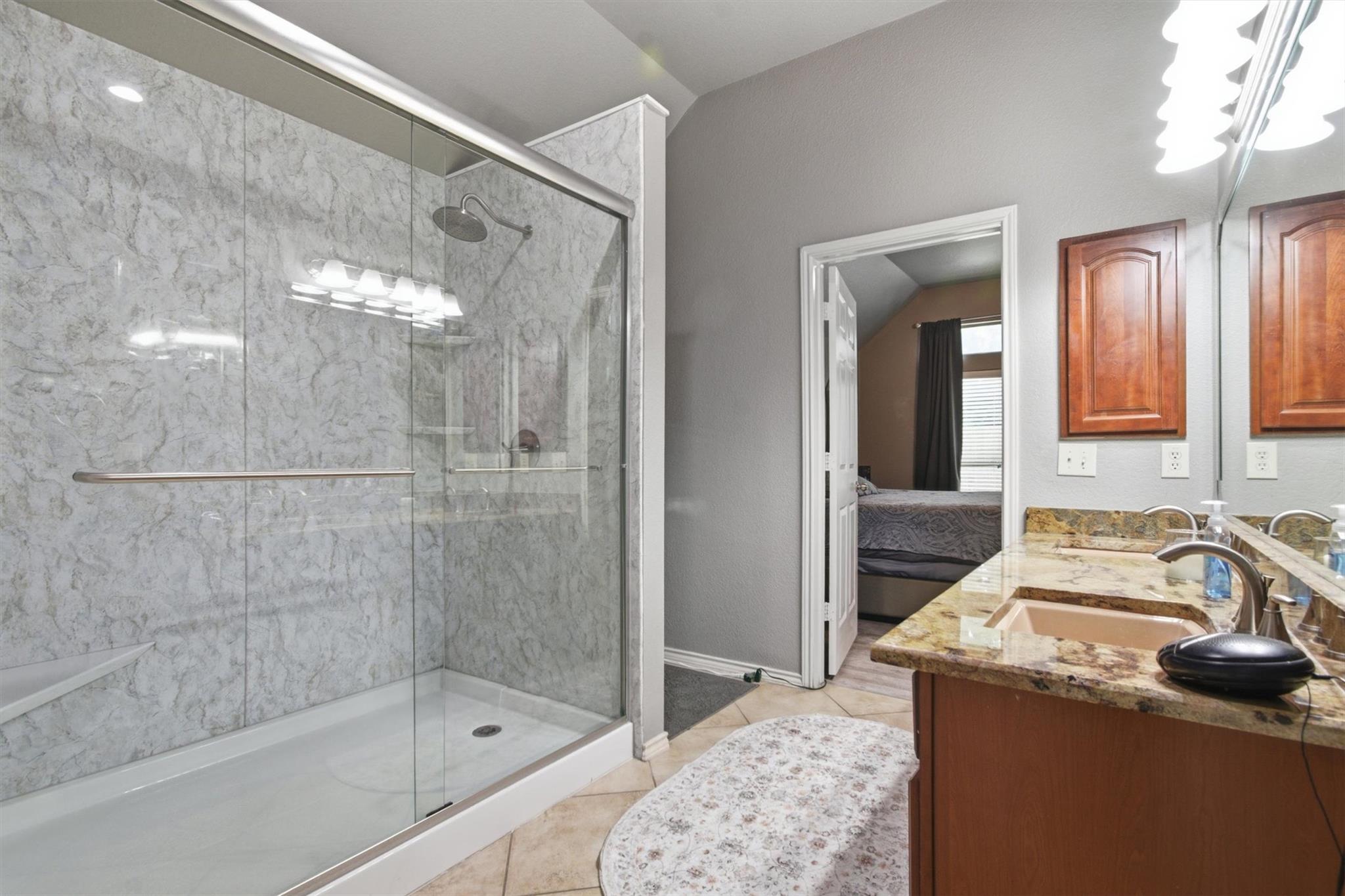 377 Verano DR
