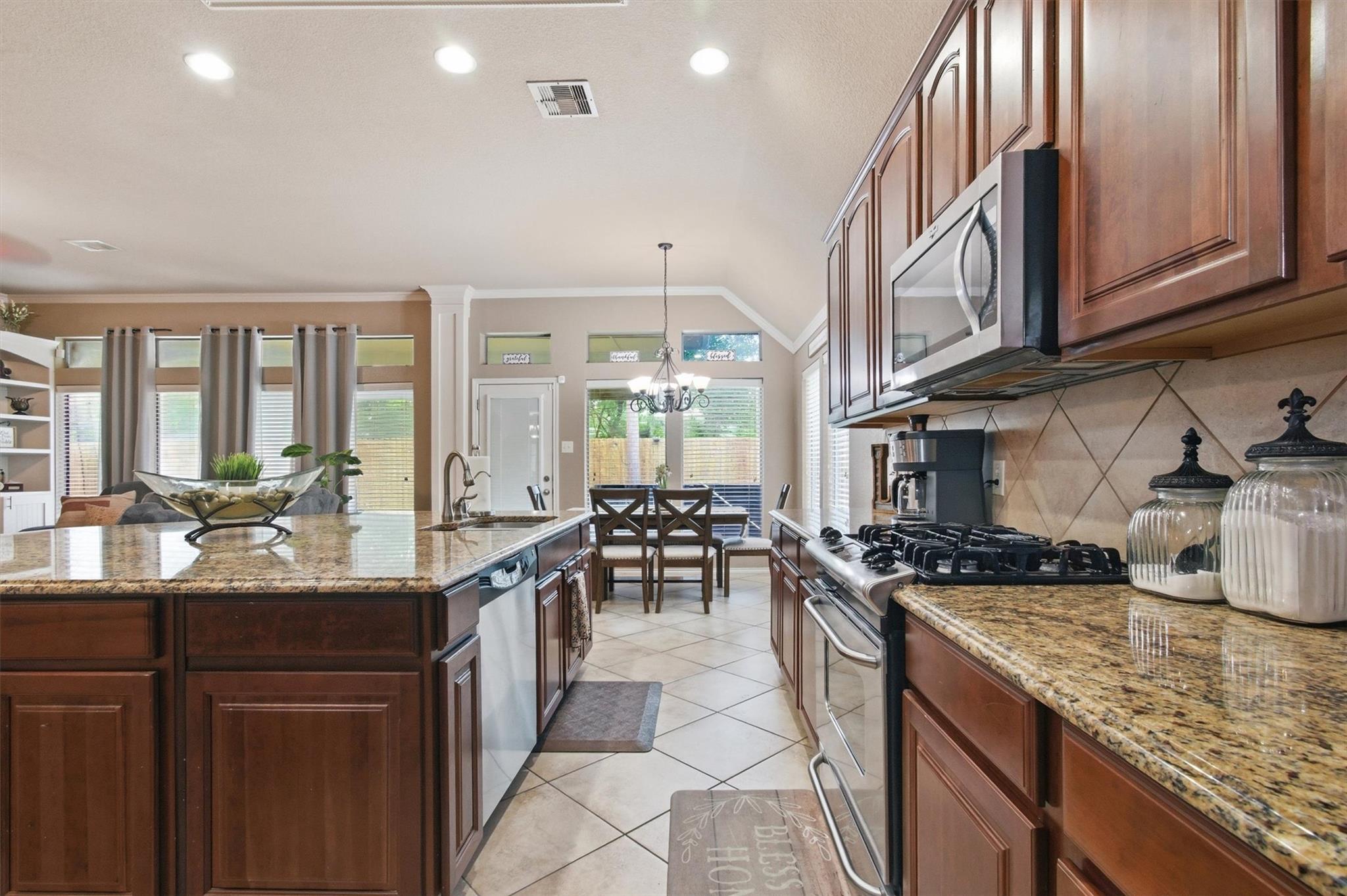 377 Verano DR