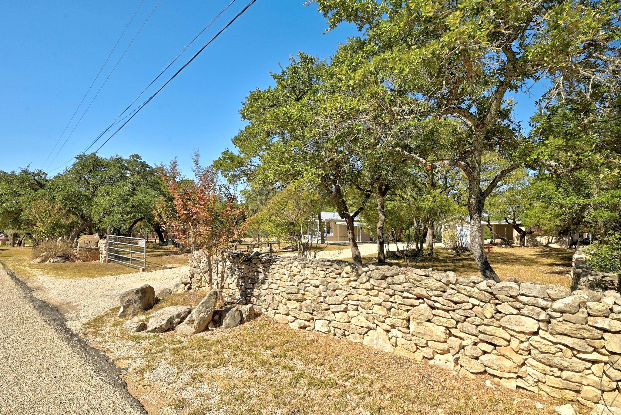 120 Cedar Bend Road RD