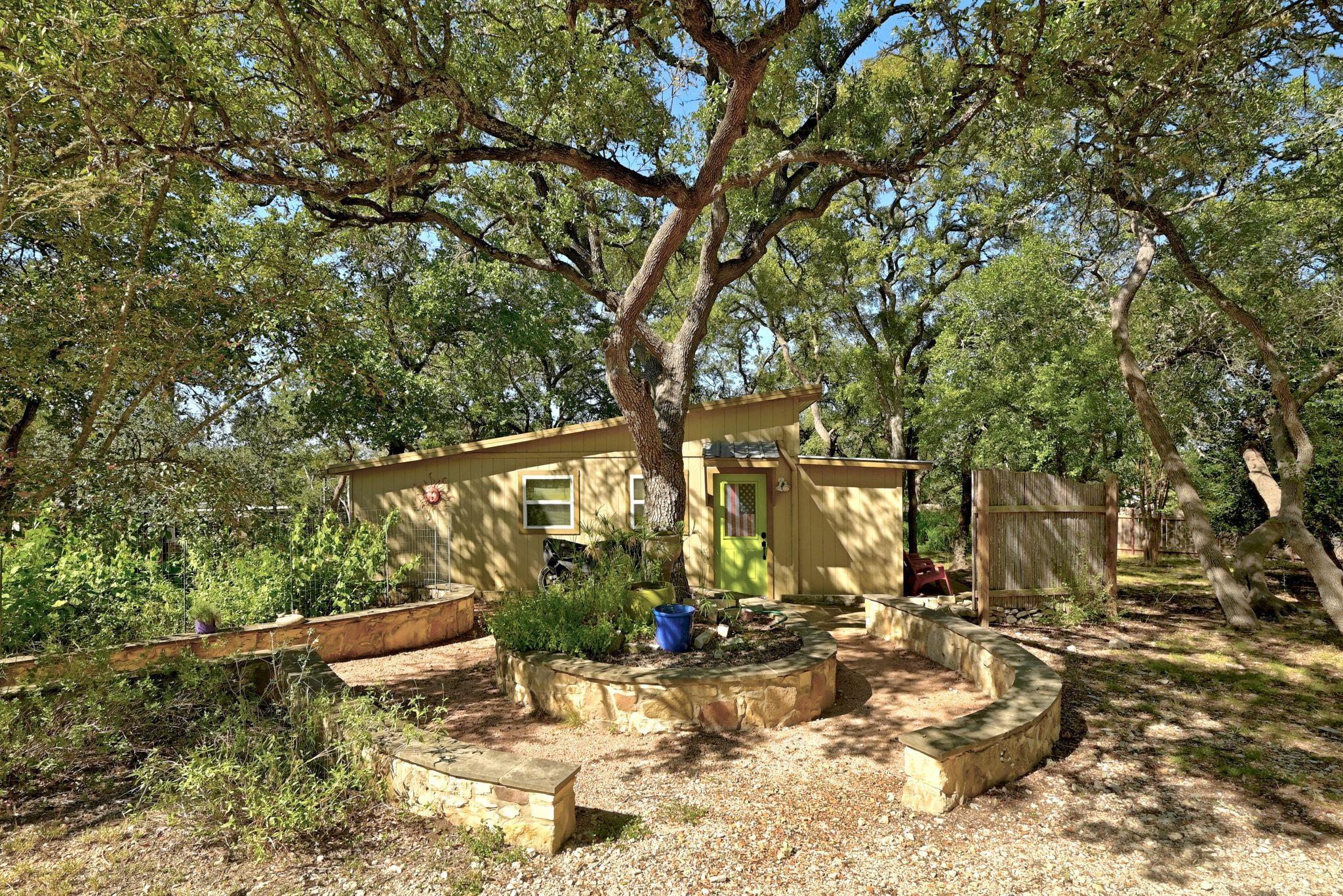 120 Cedar Bend Road RD