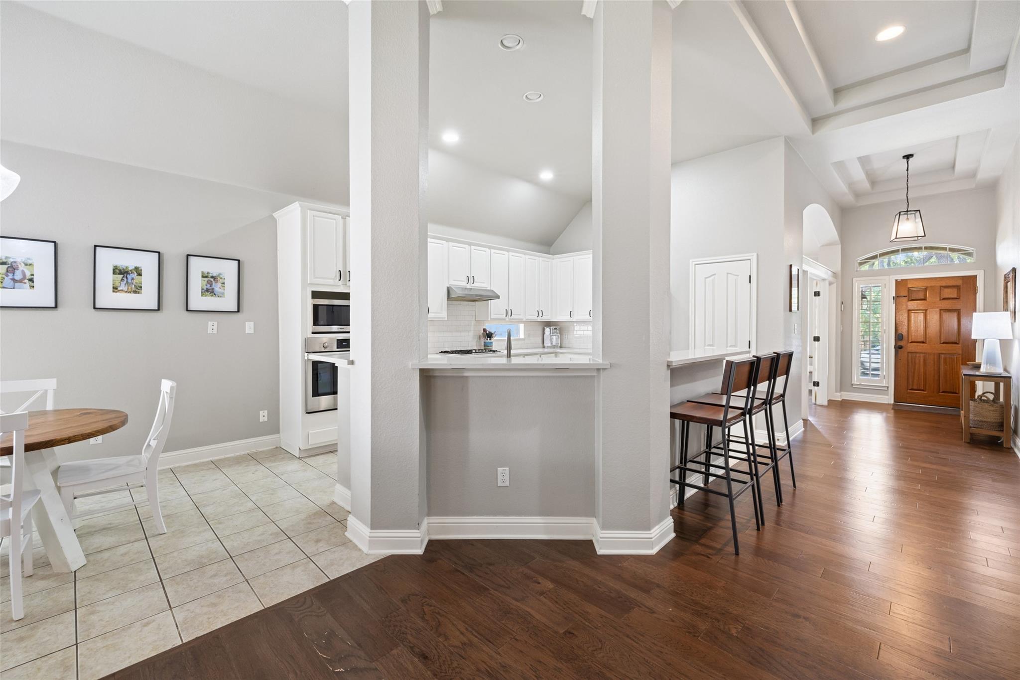 10408 Hansa DR