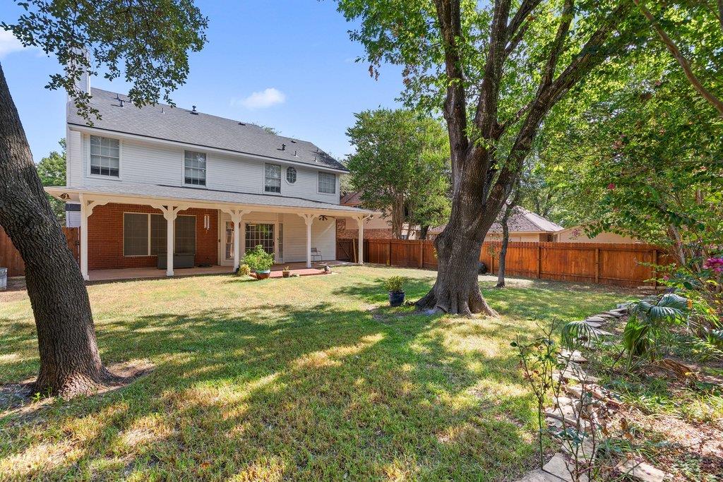 6215 John Chisum LN