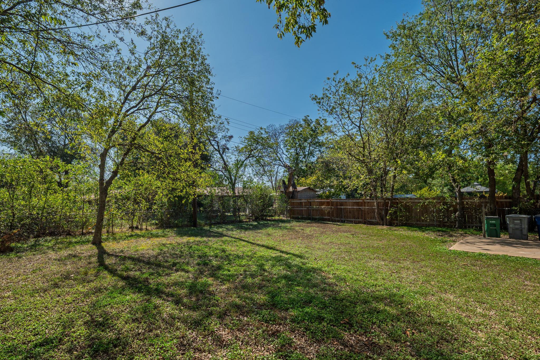 203 Cooper DR