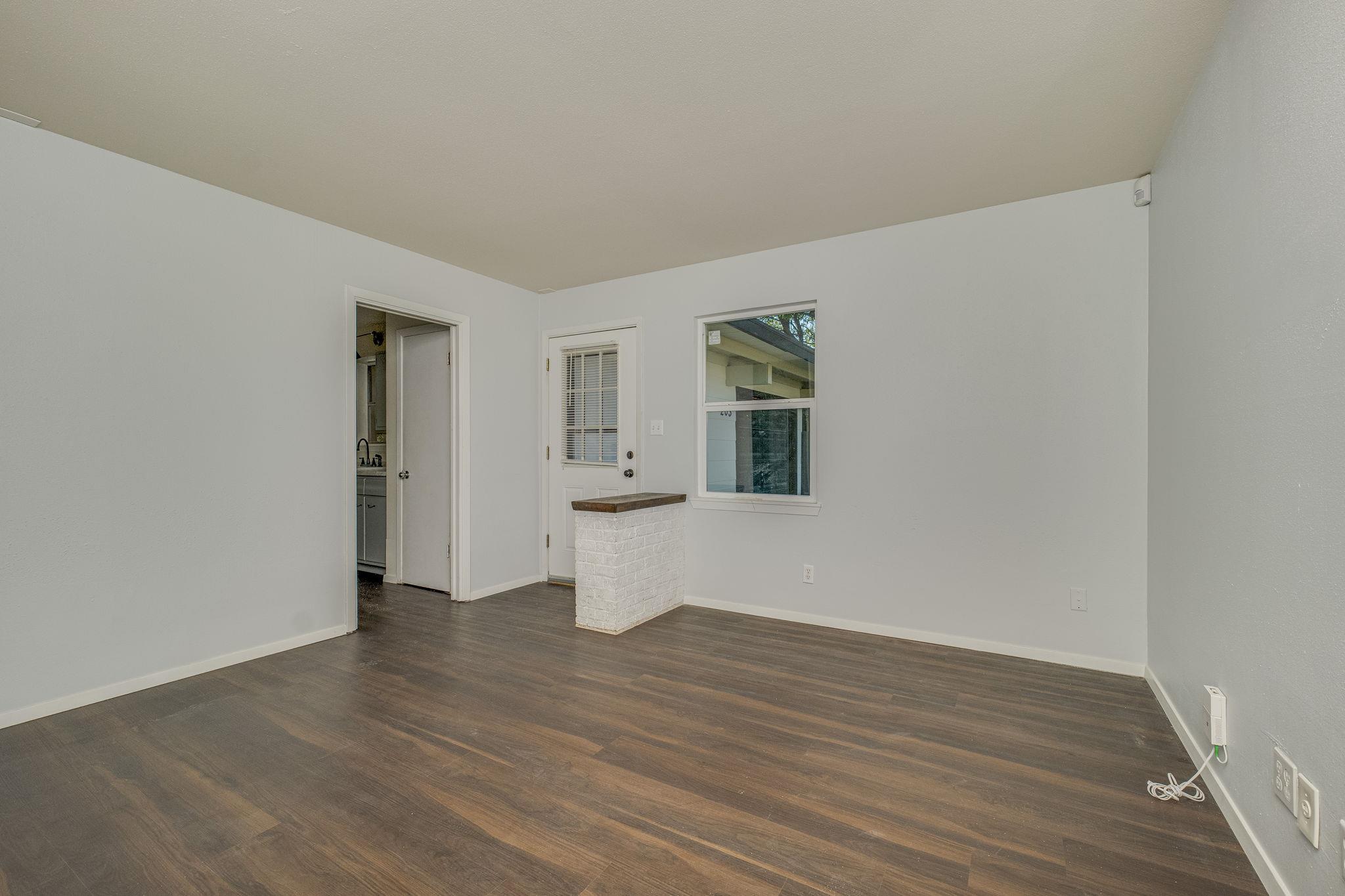 203 Cooper DR