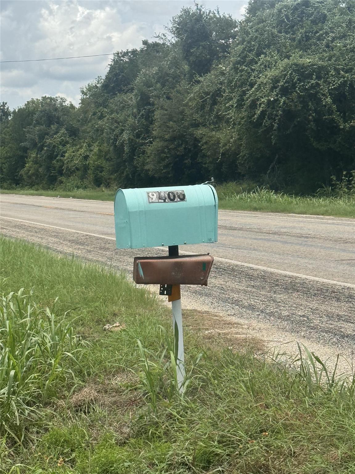 9400 Stockdale Highway Highway