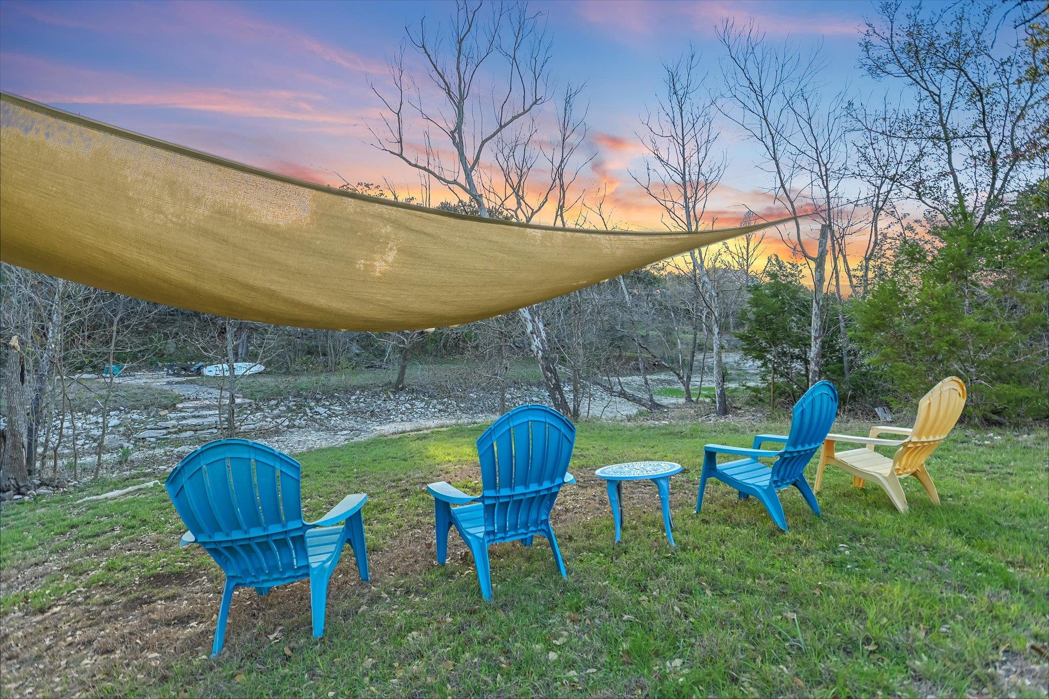 300 DEER LAKE ESTATES