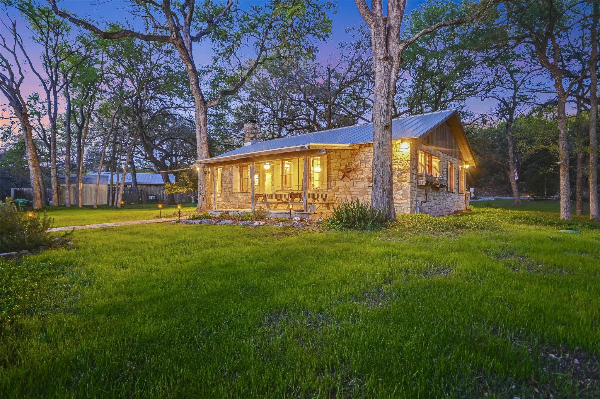 300 DEER LAKE ESTATES