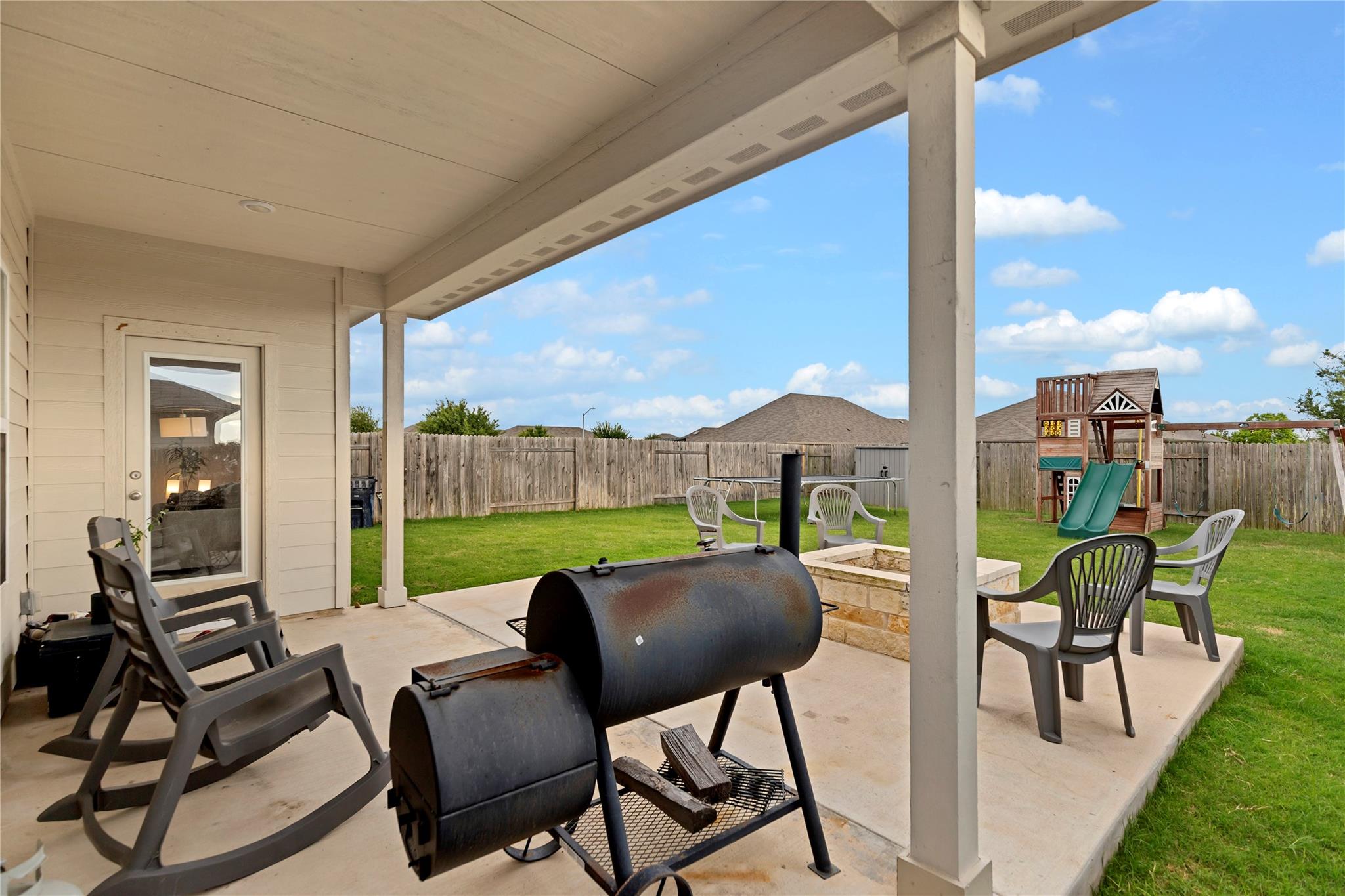 202 Grapefruit RD